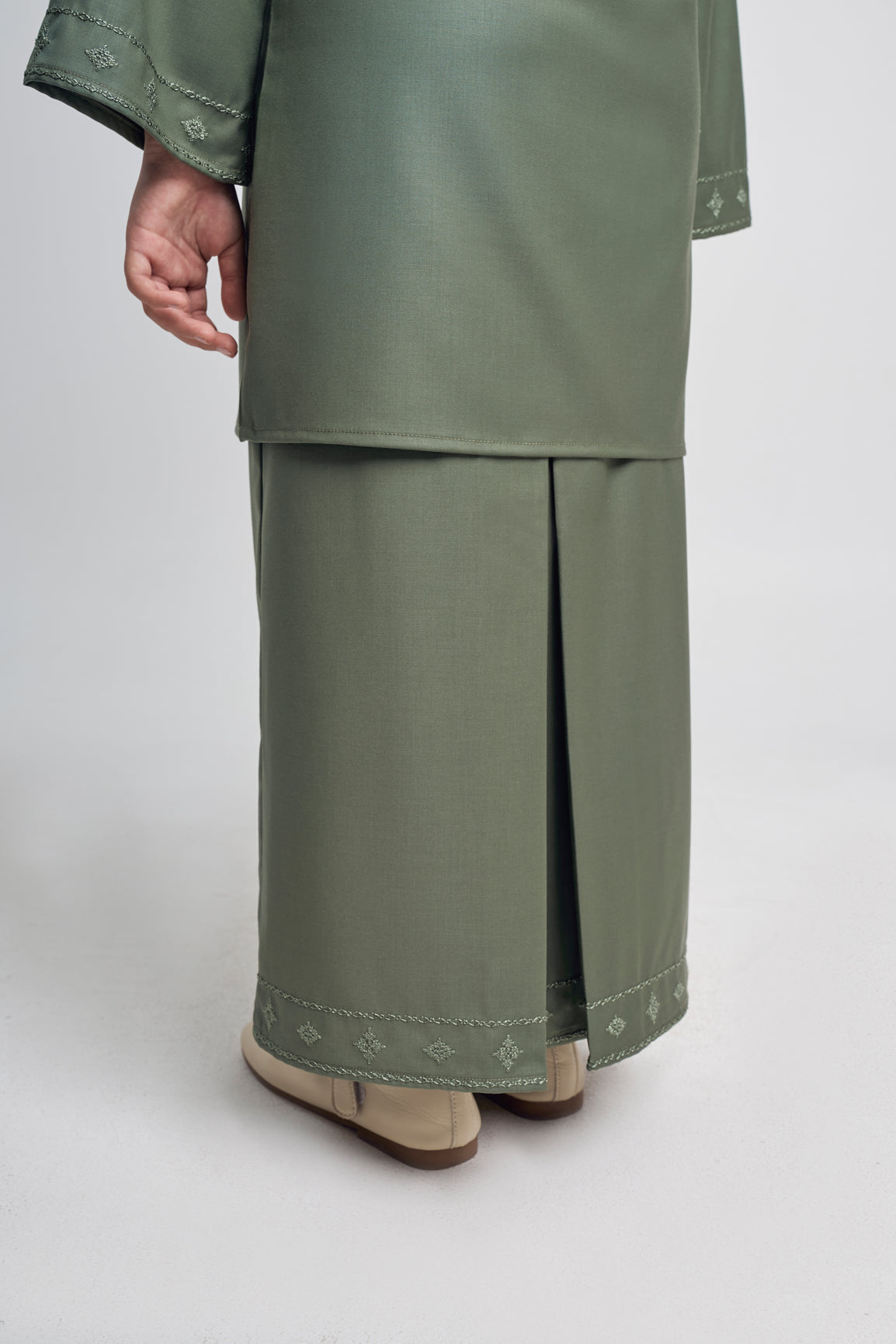 Patawali Girl Kebaya - Pickle Green
