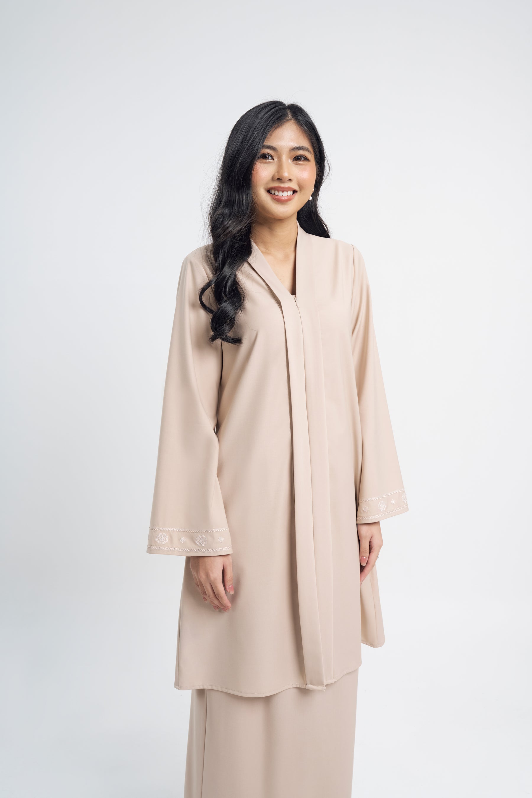 Patawali Baju Kebaya - Beige