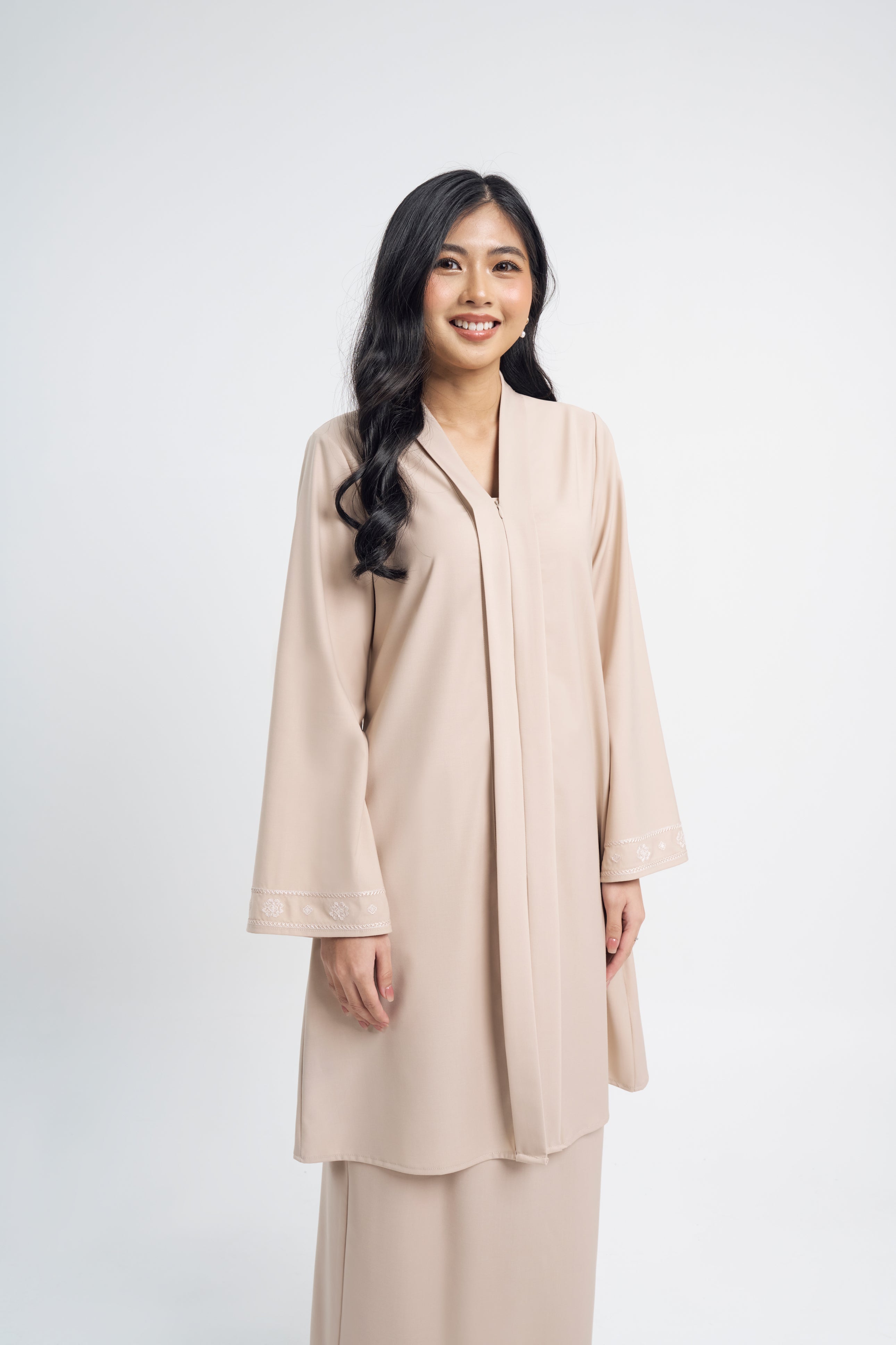 Patawali Baju Kebaya - Beige