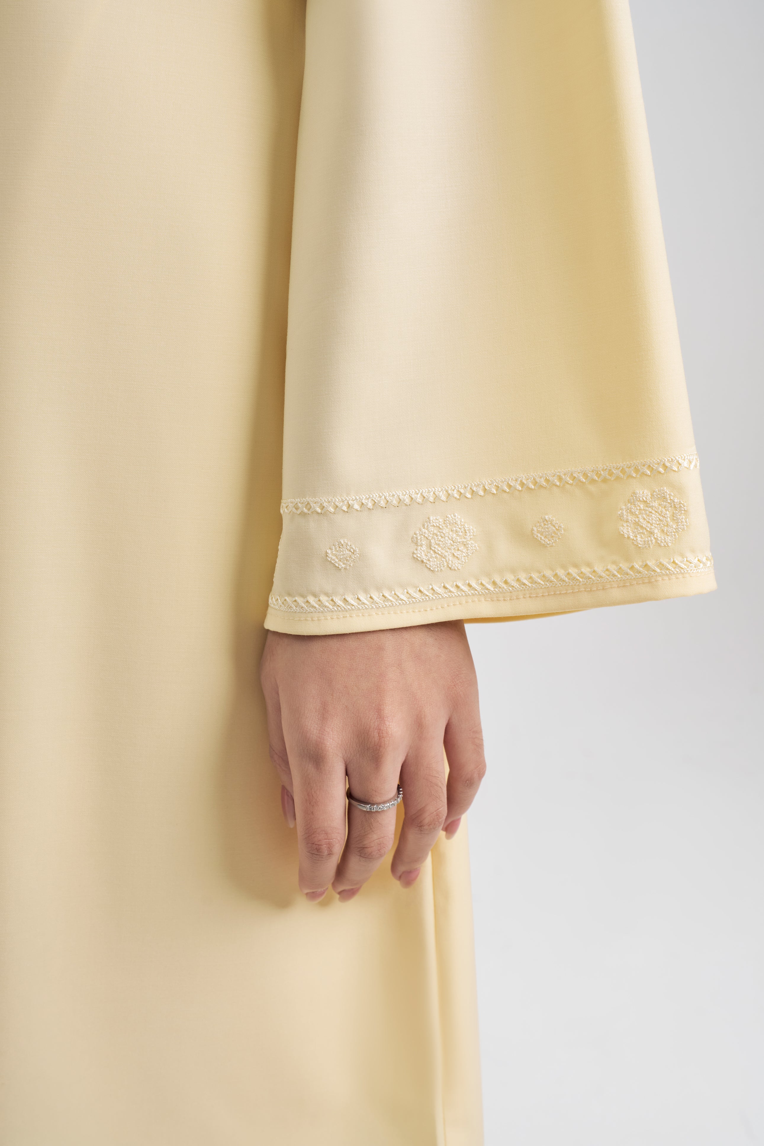 Patawali Baju Kebaya - Kuning Langsat