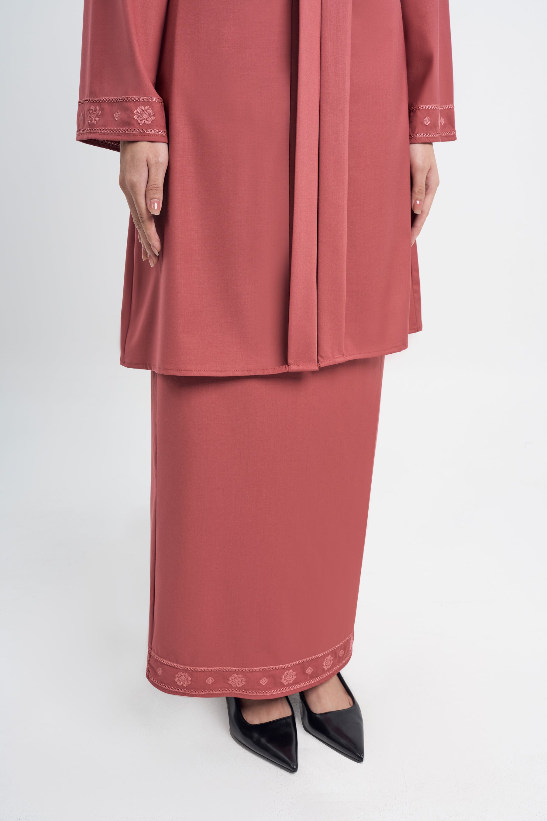 Patawali Baju Kebaya - Dark Rose