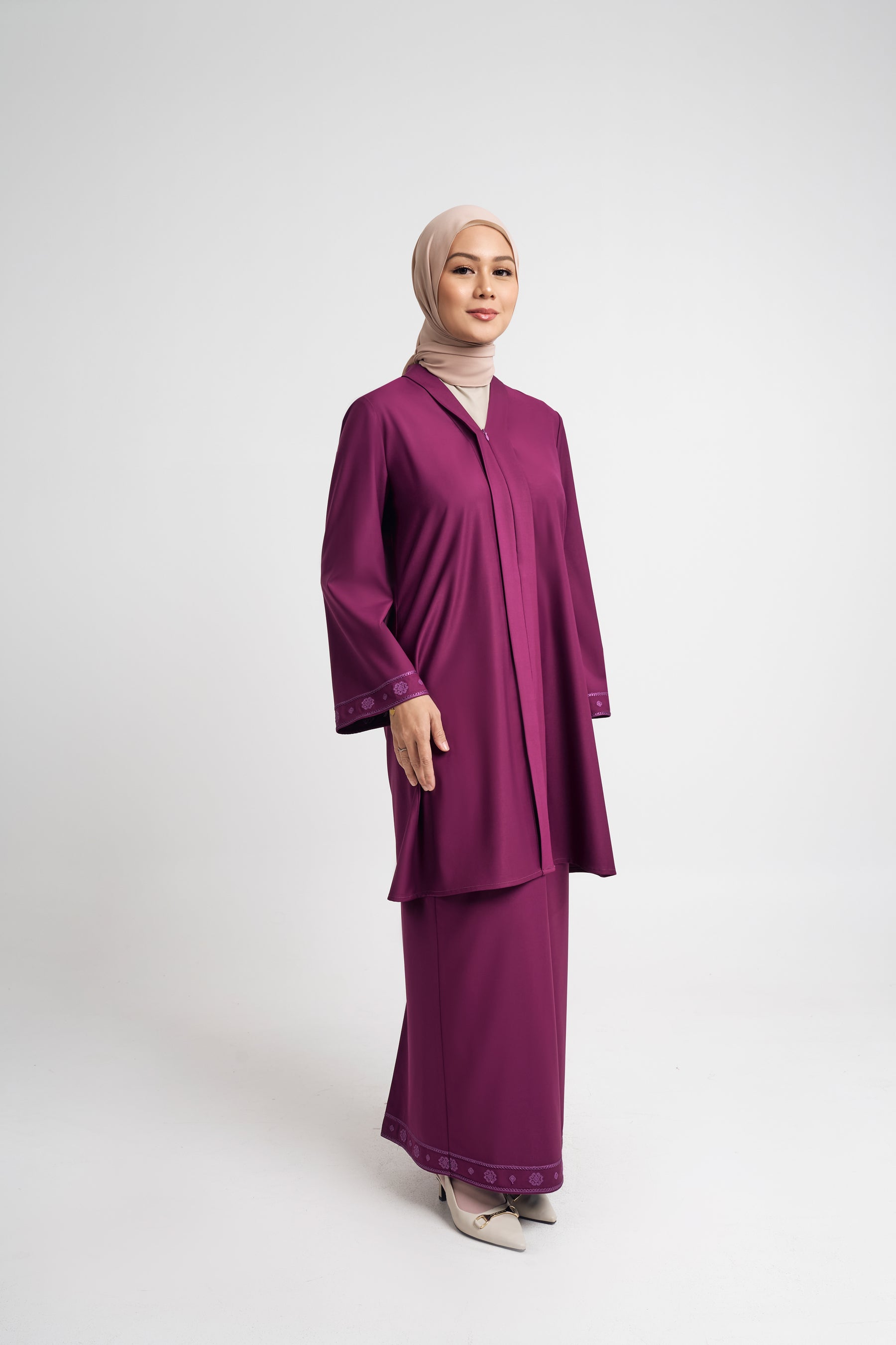 Patawali Baju Kebaya - Purple Manggis