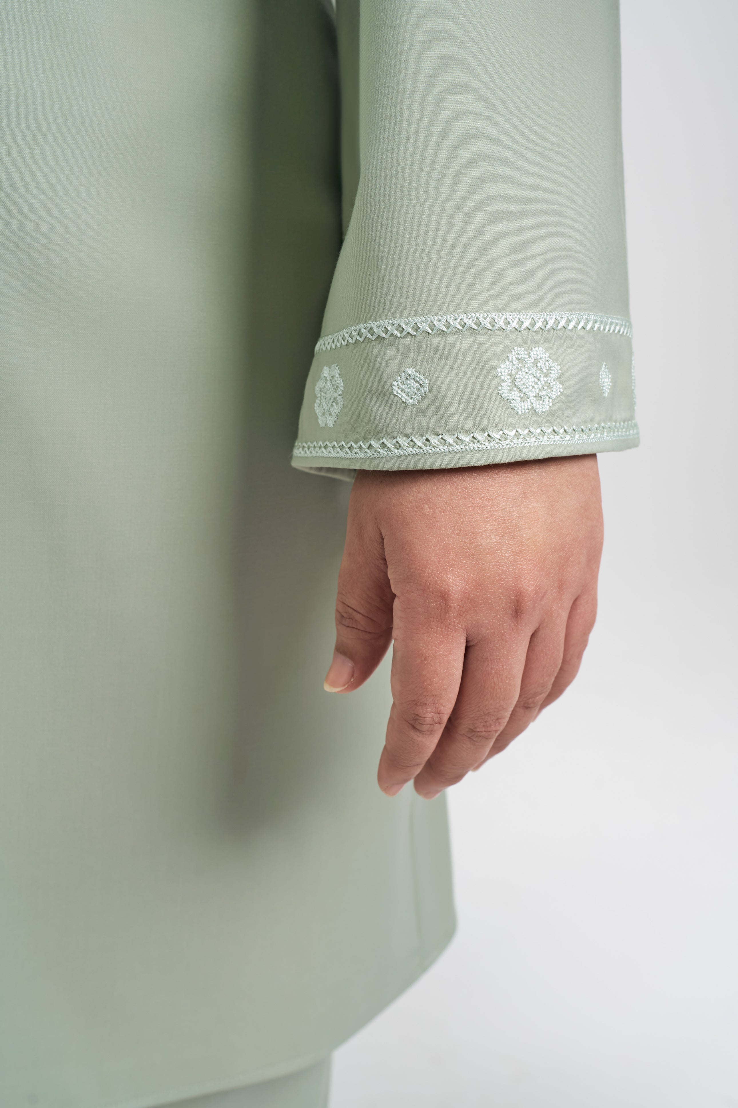 Patawali Baju Kebaya - Mint Green