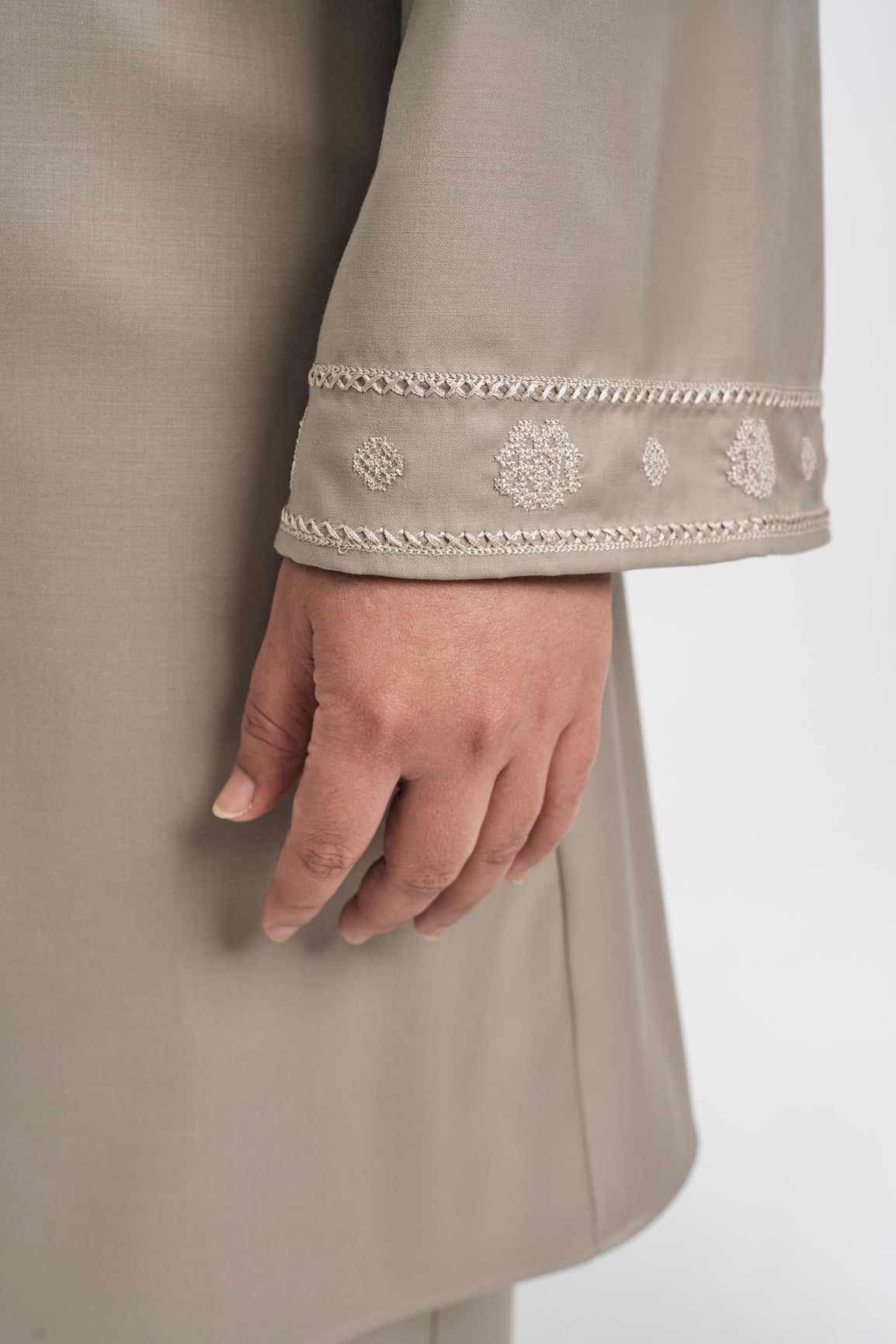 Patawali Baju Kebaya - Light Olive