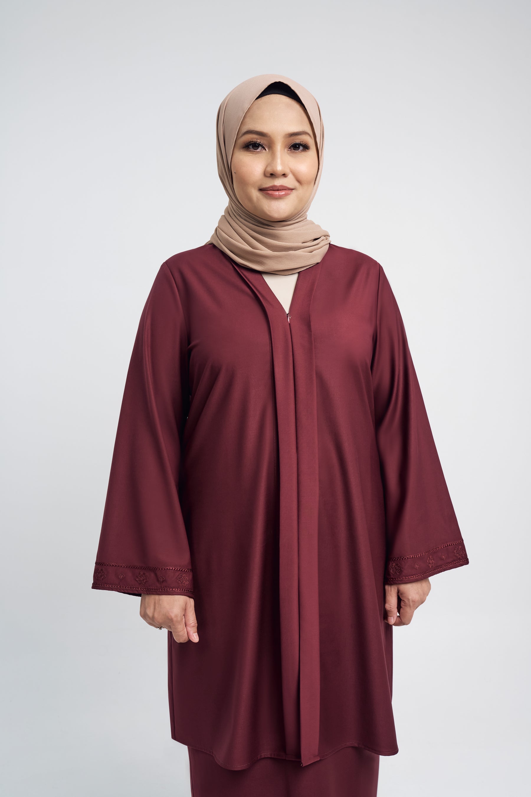 Patawali Baju Kebaya - Burgundy Red