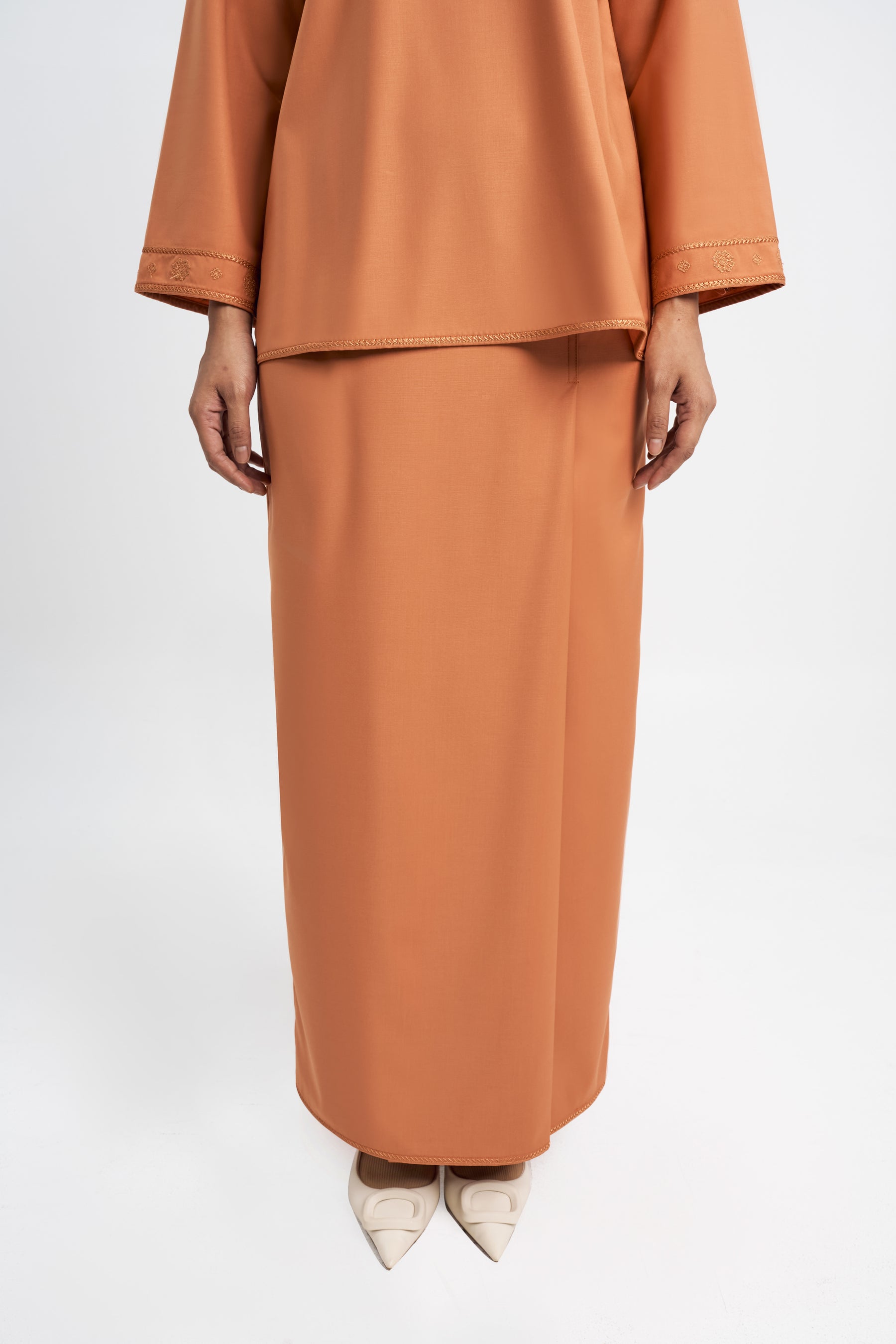 Patawali Baju Kurung - Apricot