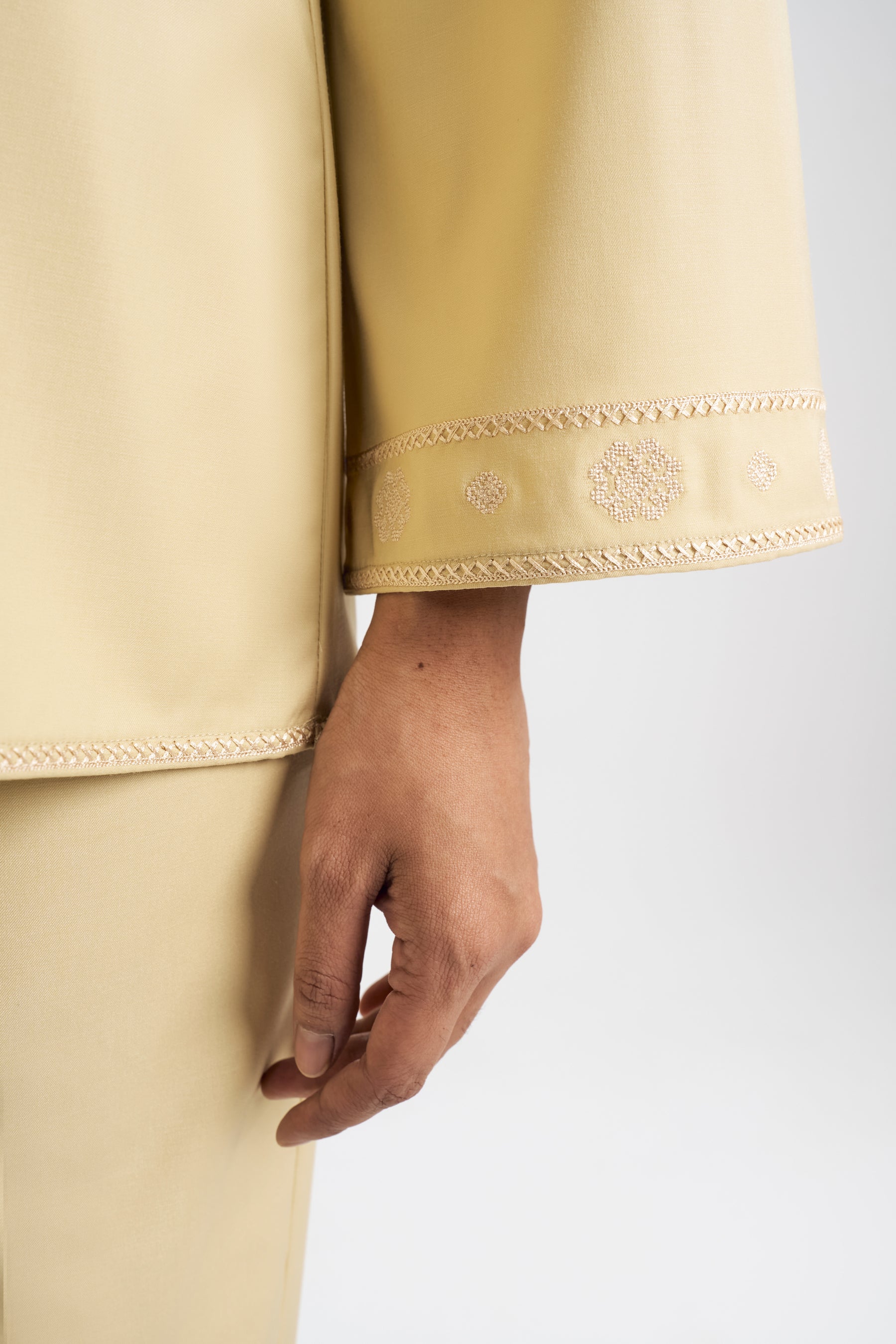 Patawali Baju Kurung - Buttermilk