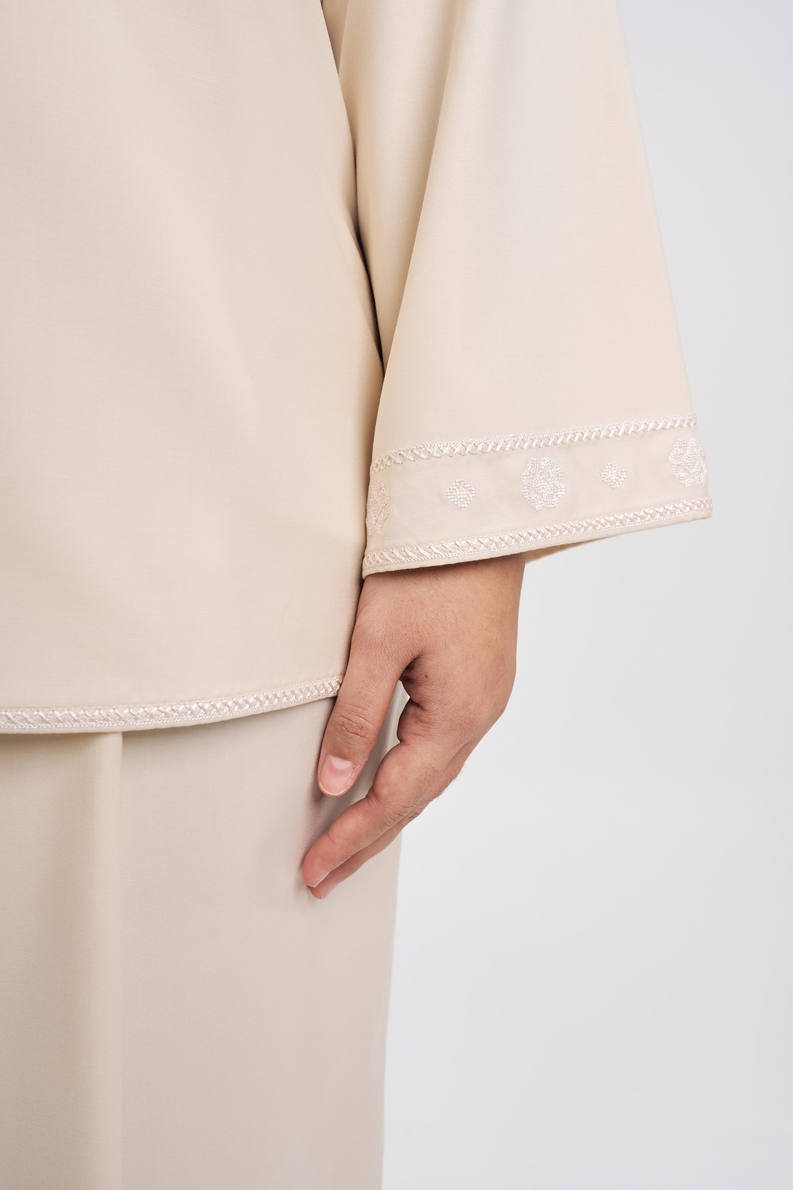 Patawali Baju Kurung - Ecru Beige