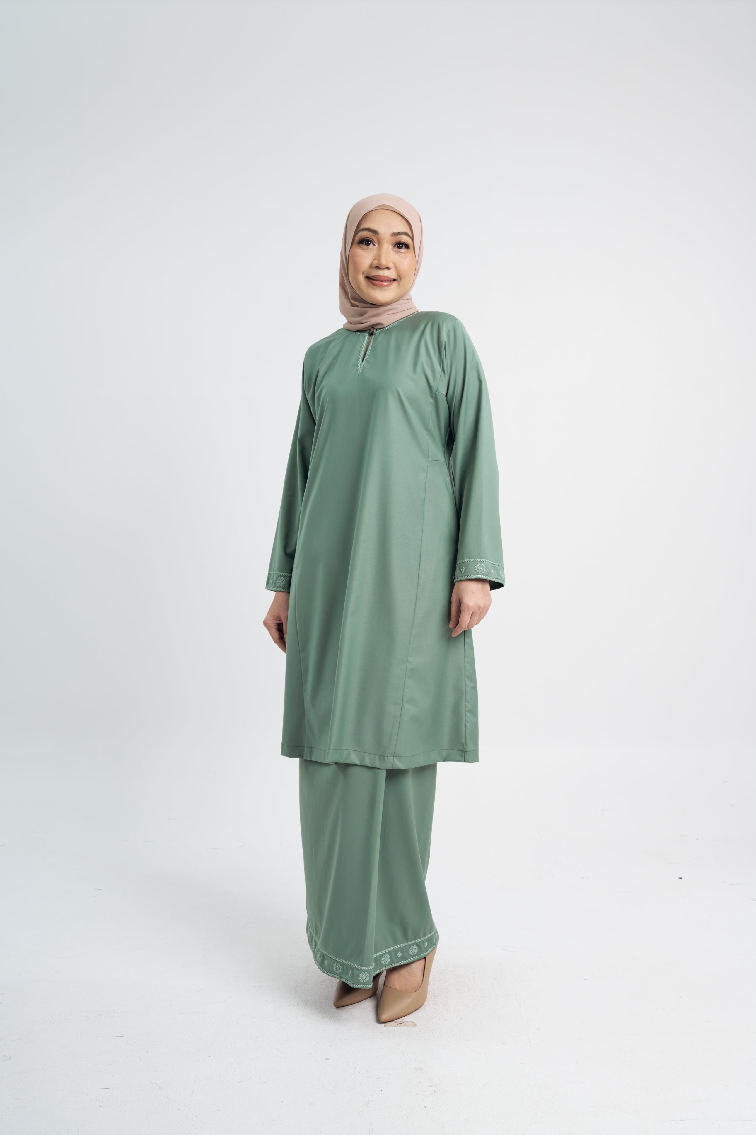 Patawali Baju Kurung Riau - Grass Green