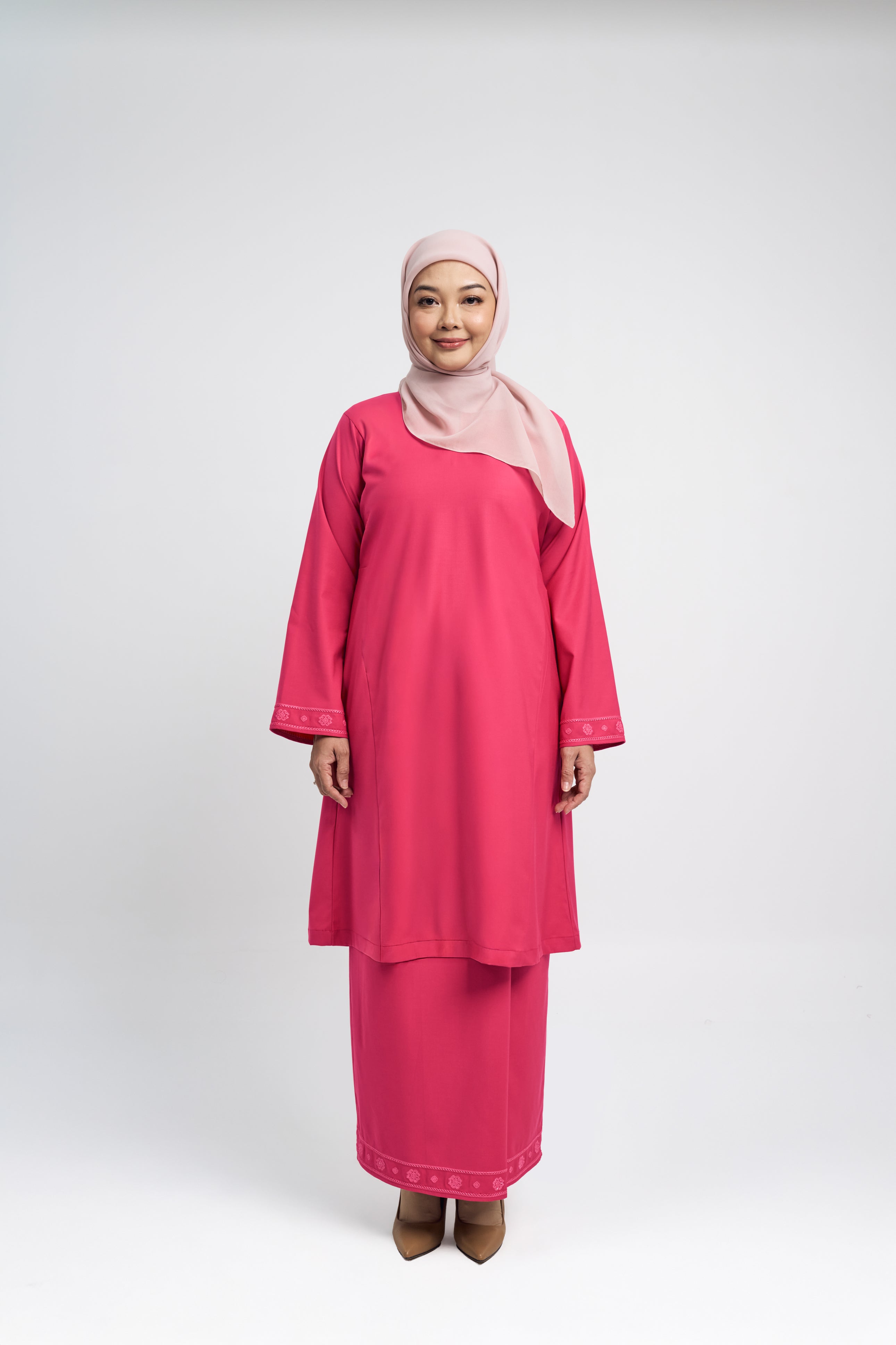 Patawali Baju Kurung Riau - Rose Red