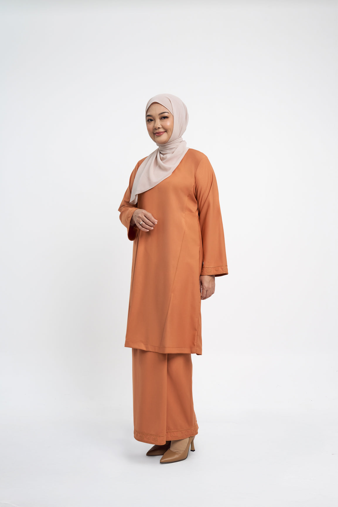 Patawali Baju Kurung Riau - Apricot
