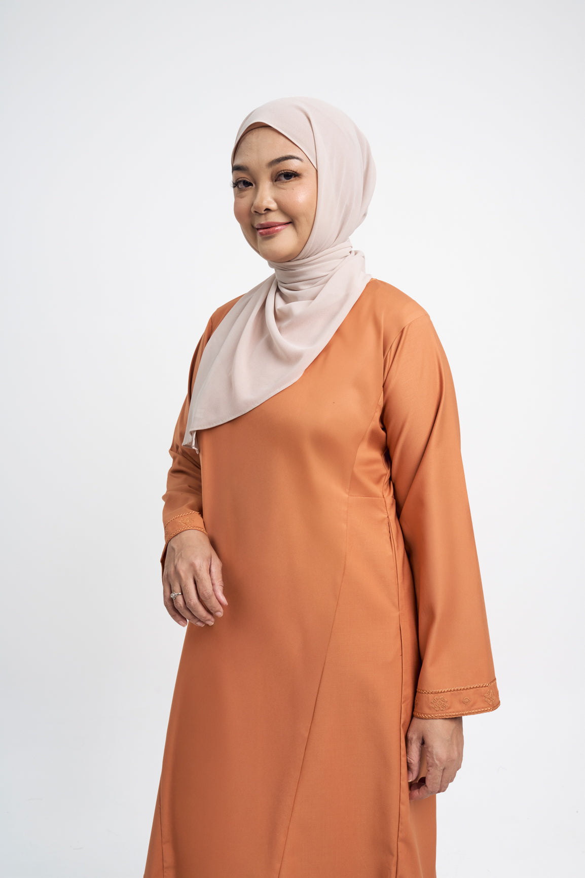 Patawali Baju Kurung Riau - Apricot