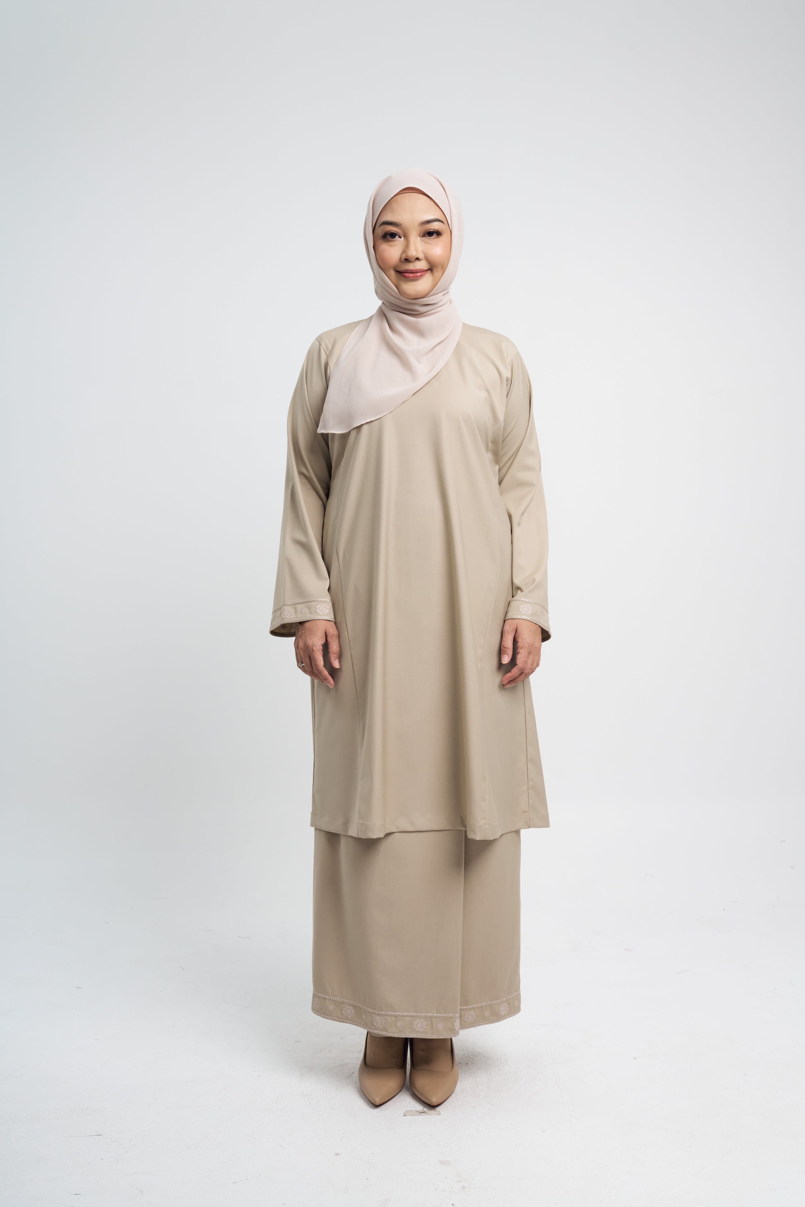 Patawali Baju Kurung Riau - Light Khaki