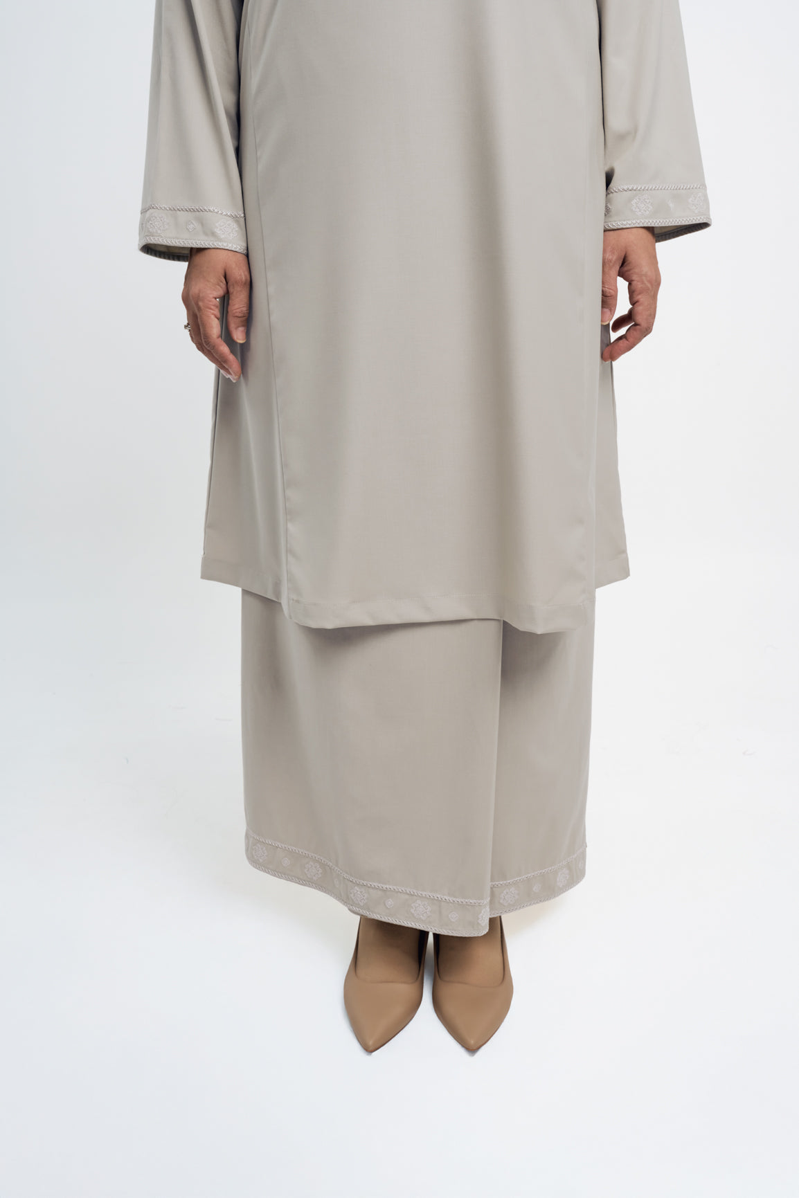 Patawali Baju Kurung Riau - Light Khaki
