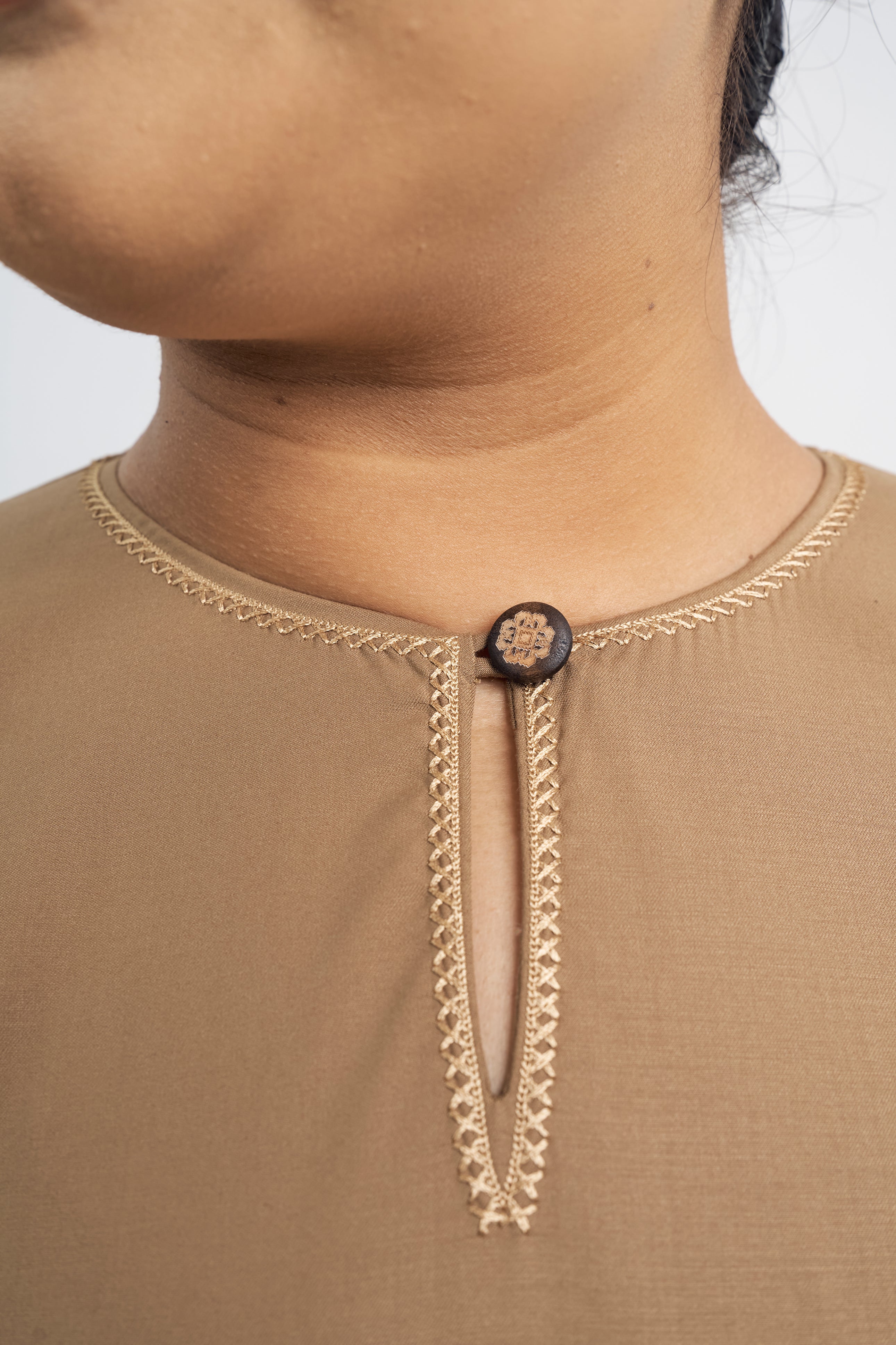 Patawali Baju Kurung Riau - Hazel Brown