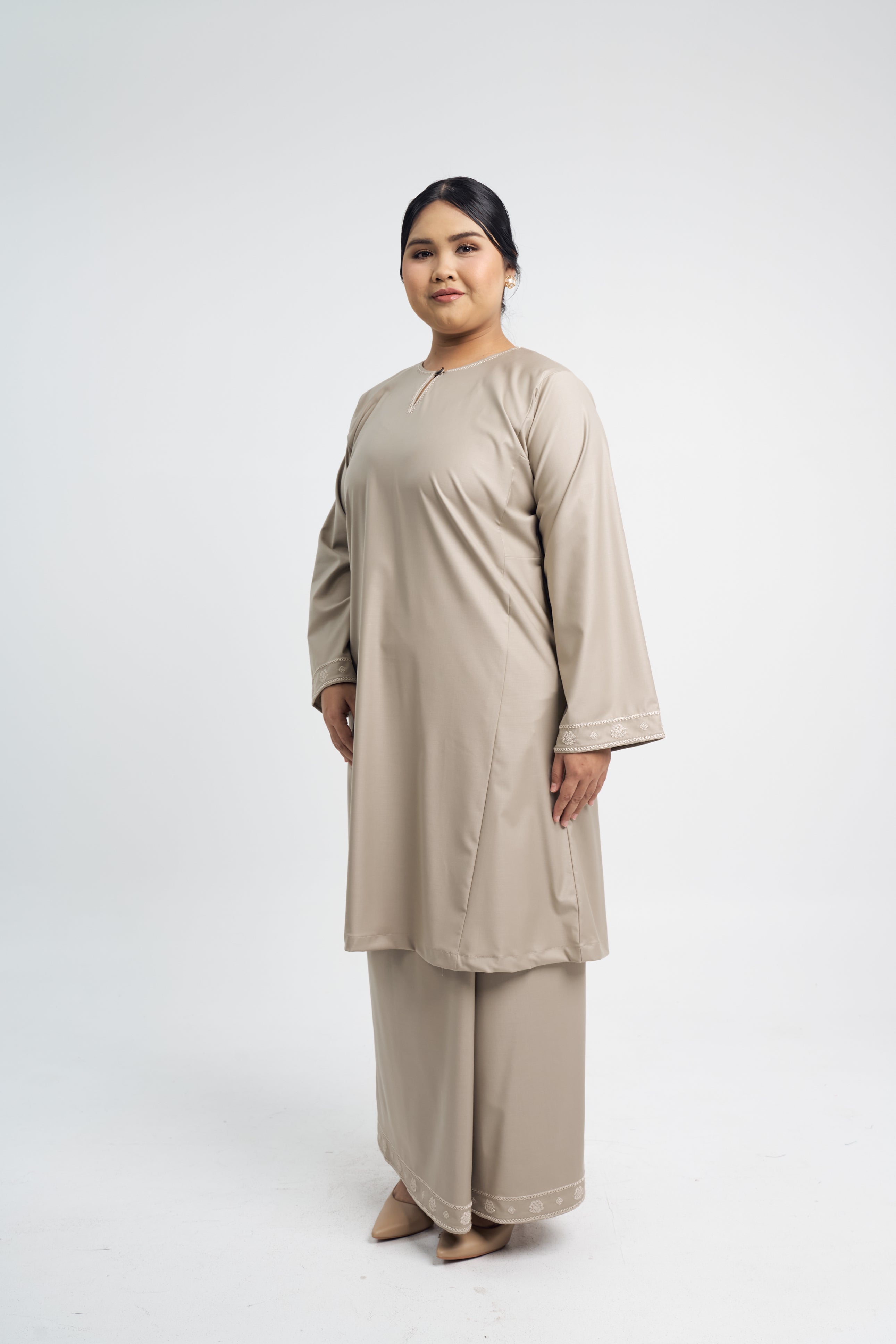 Patawali Baju Kurung Riau - Light Olive