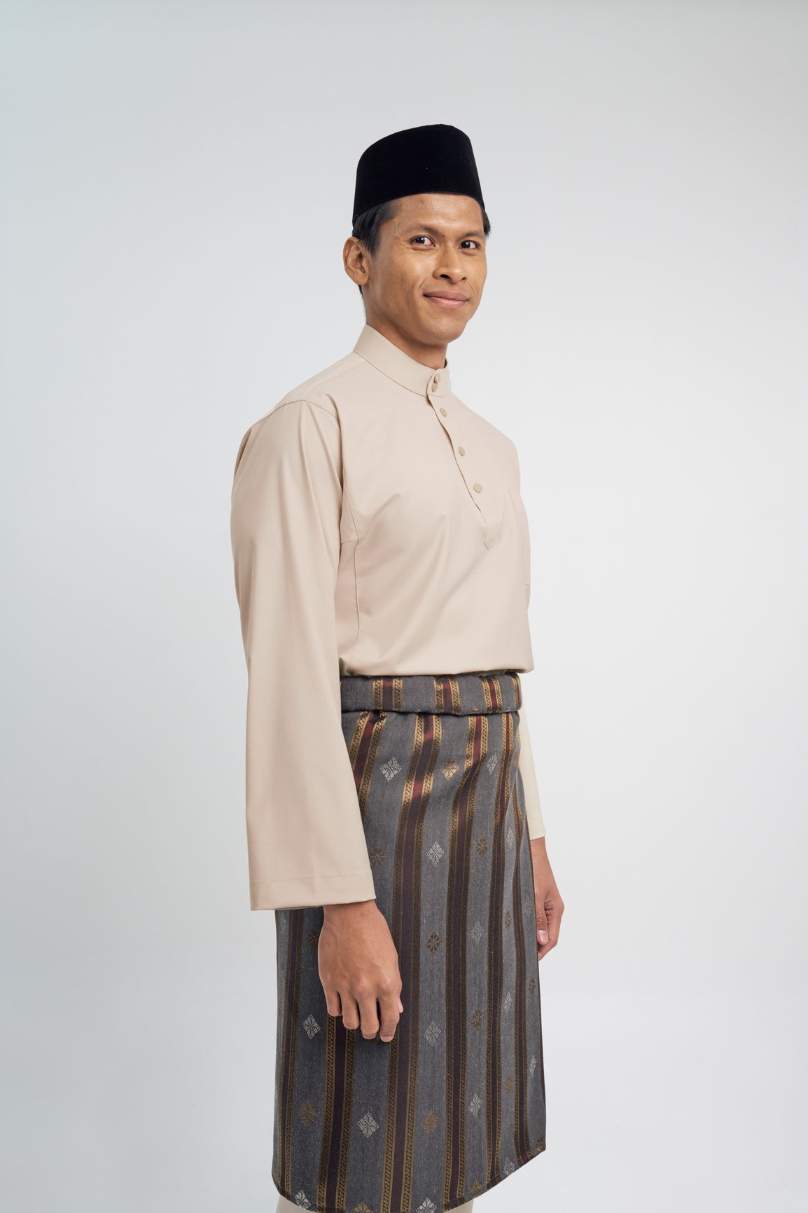 Patawali Classic Fit Baju Melayu Cekak Musang - Beige