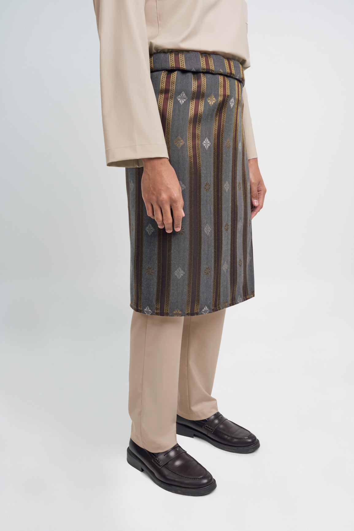 Patawali Classic Fit Baju Melayu Cekak Musang - Beige