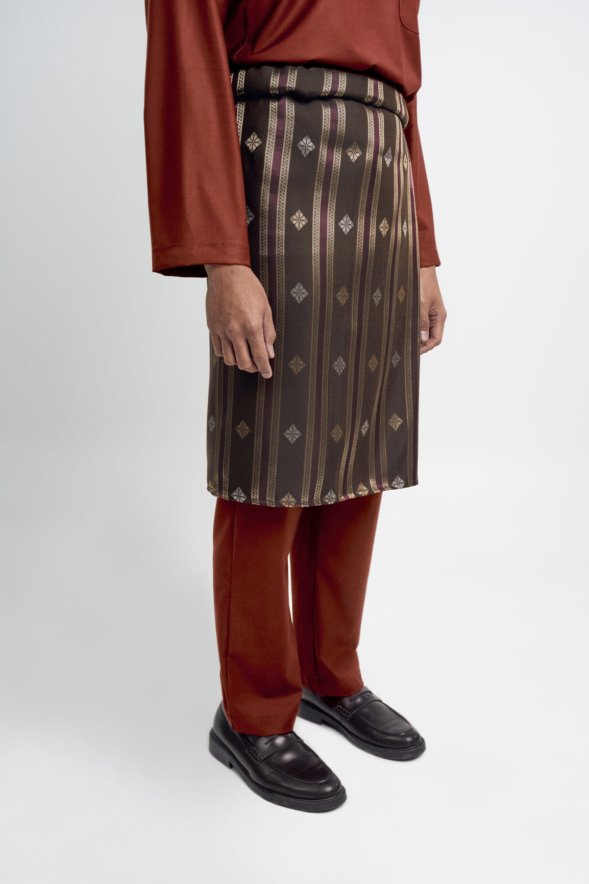 Patawali Classic Fit Baju Melayu Cekak Musang - Bean Brown