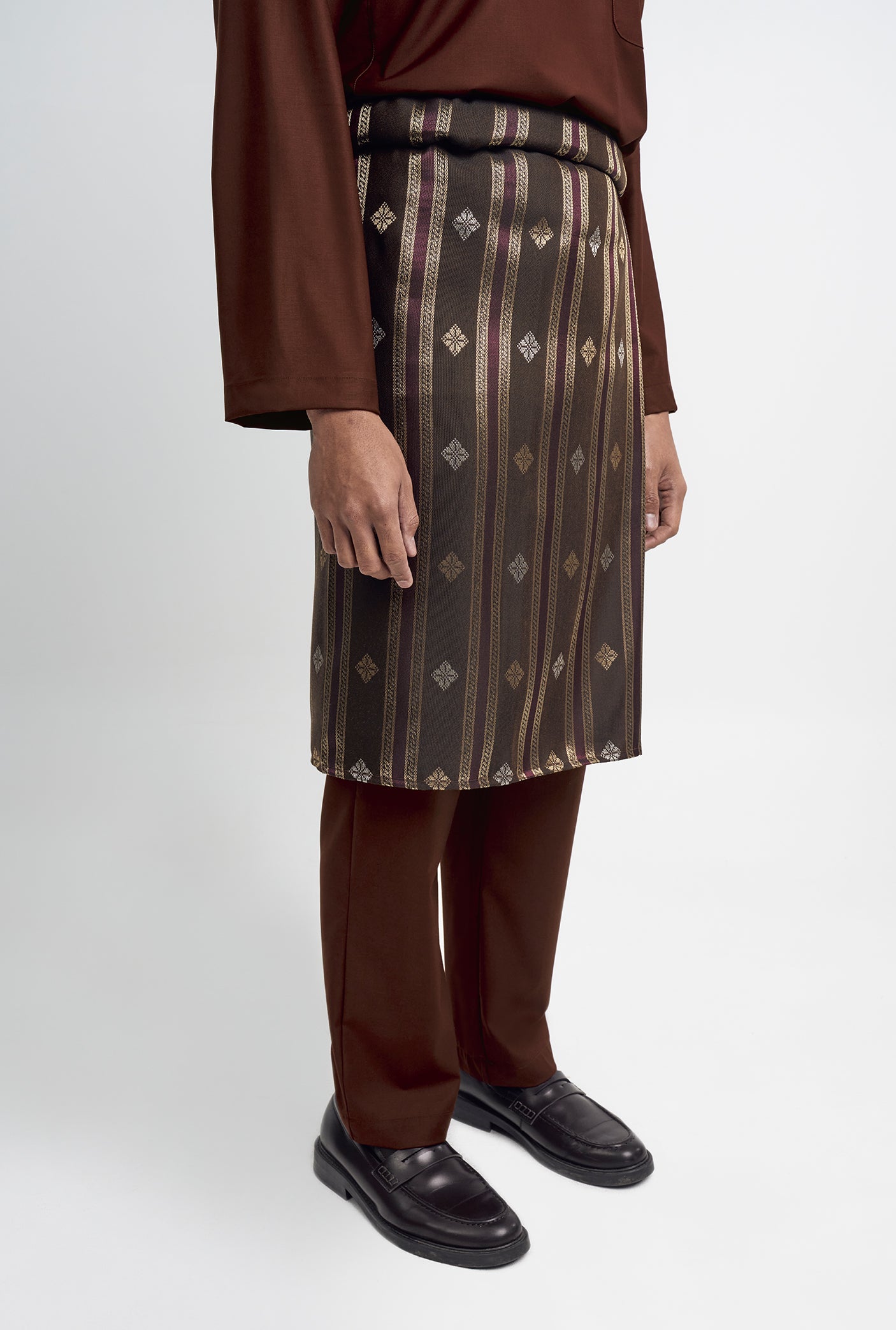 Patawali Classic Fit Baju Melayu Cekak Musang - Bean Brown