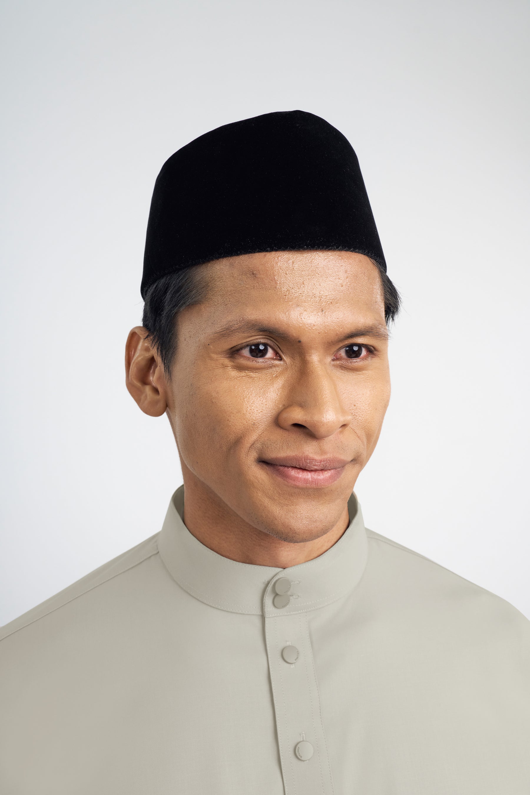 Patawali Classic Fit Baju Melayu Cekak Musang - Light Khaki