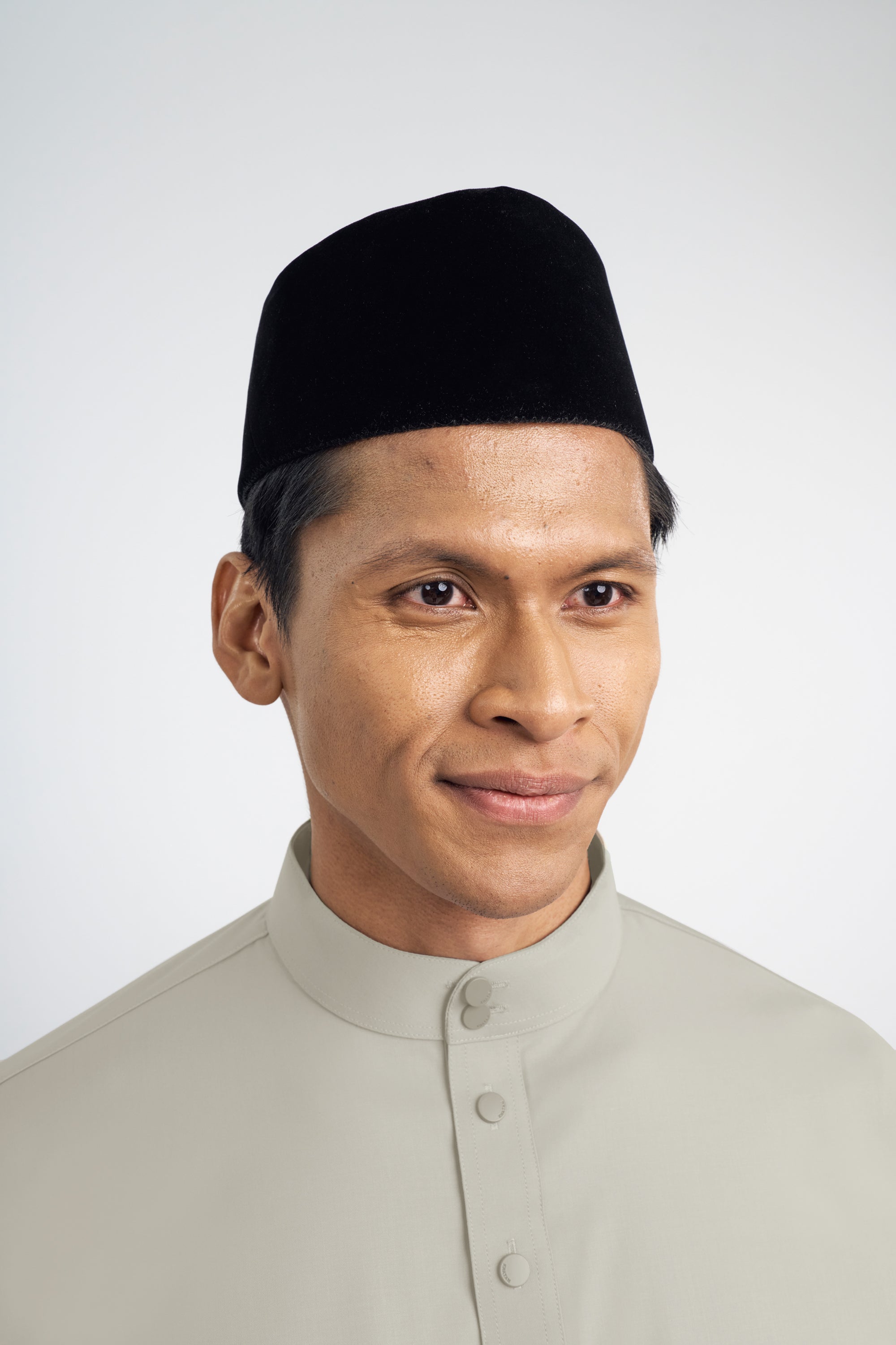 Patawali Classic Fit Baju Melayu Cekak Musang - Light Khaki