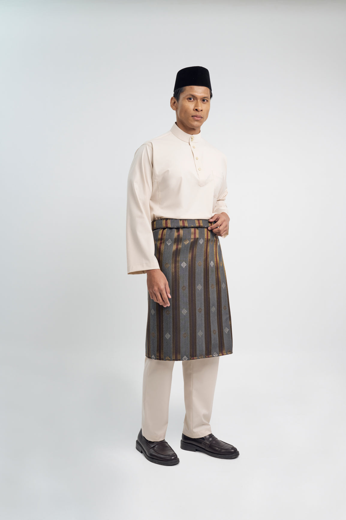 Patawali Classic Fit Baju Melayu Cekak Musang - Ecru Beige