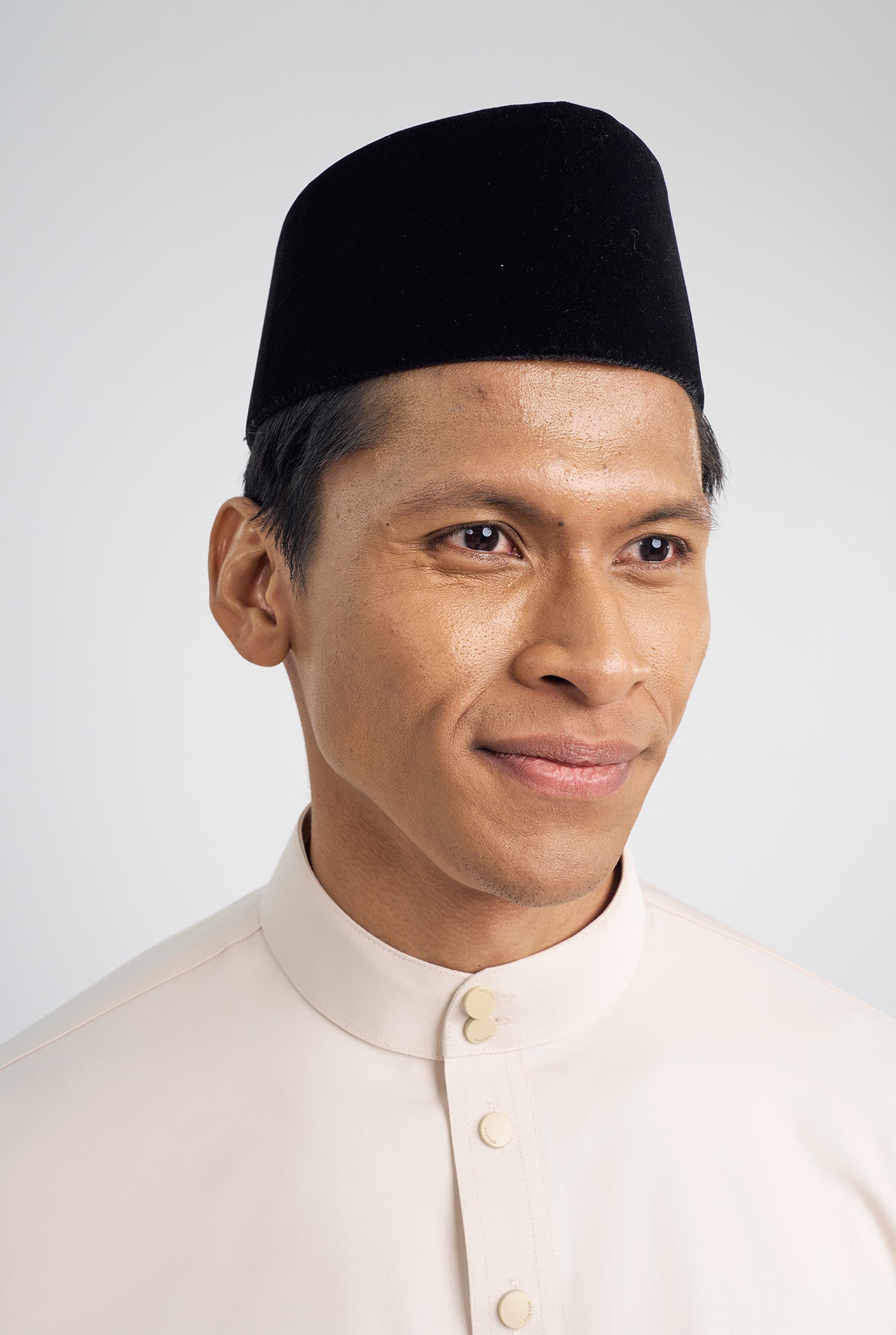 Patawali Classic Fit Baju Melayu Cekak Musang - Ecru Beige