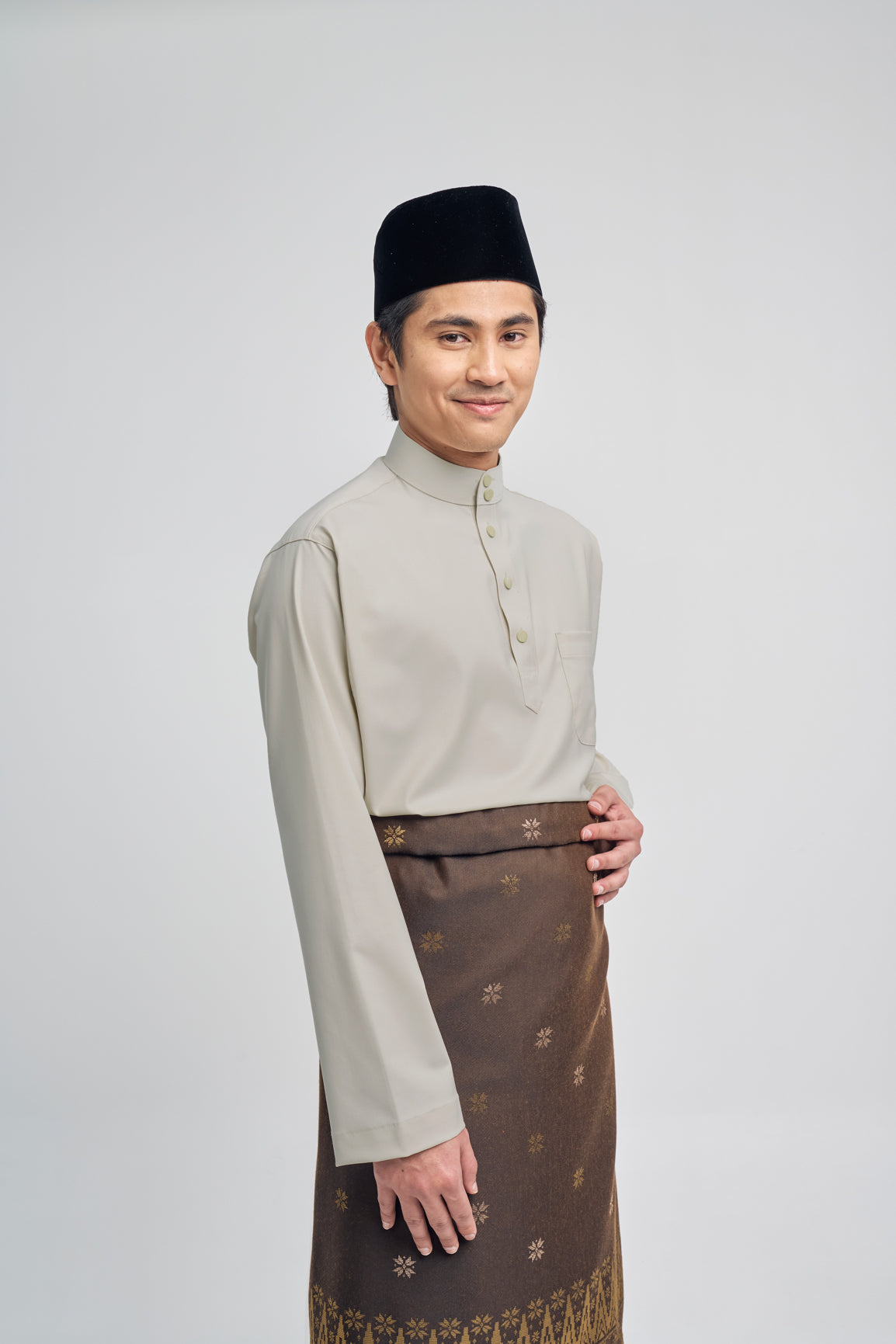 Patawali Classic Fit Baju Melayu Cekak Musang - Light Olive