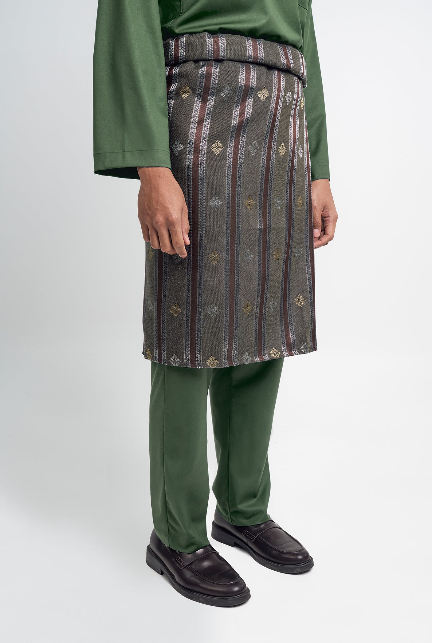Patawali Classic Fit Baju Melayu Cekak Musang - Pickle Green