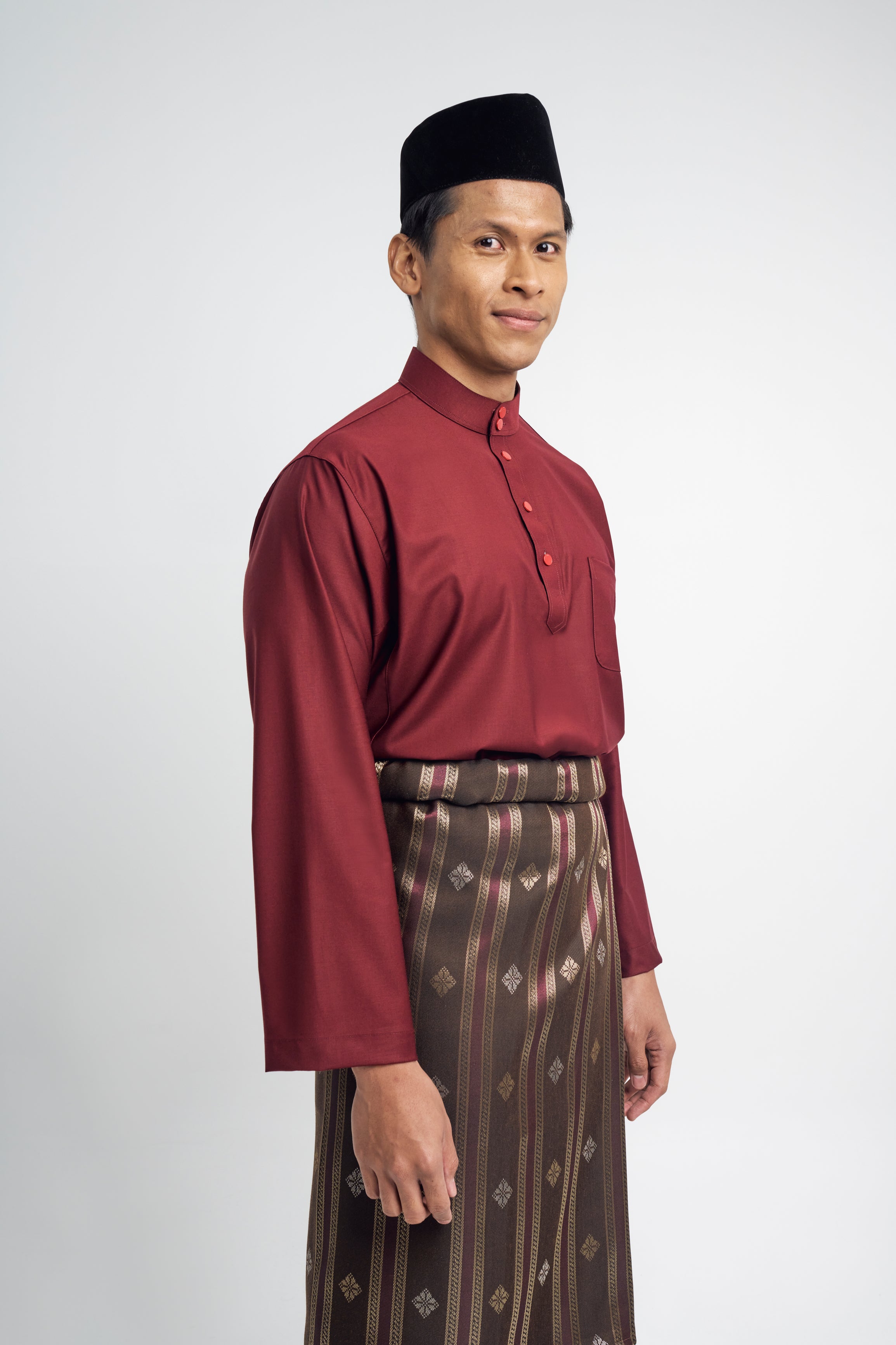 Patawali Classic Fit Baju Melayu Cekak Musang - Mahogany Red
