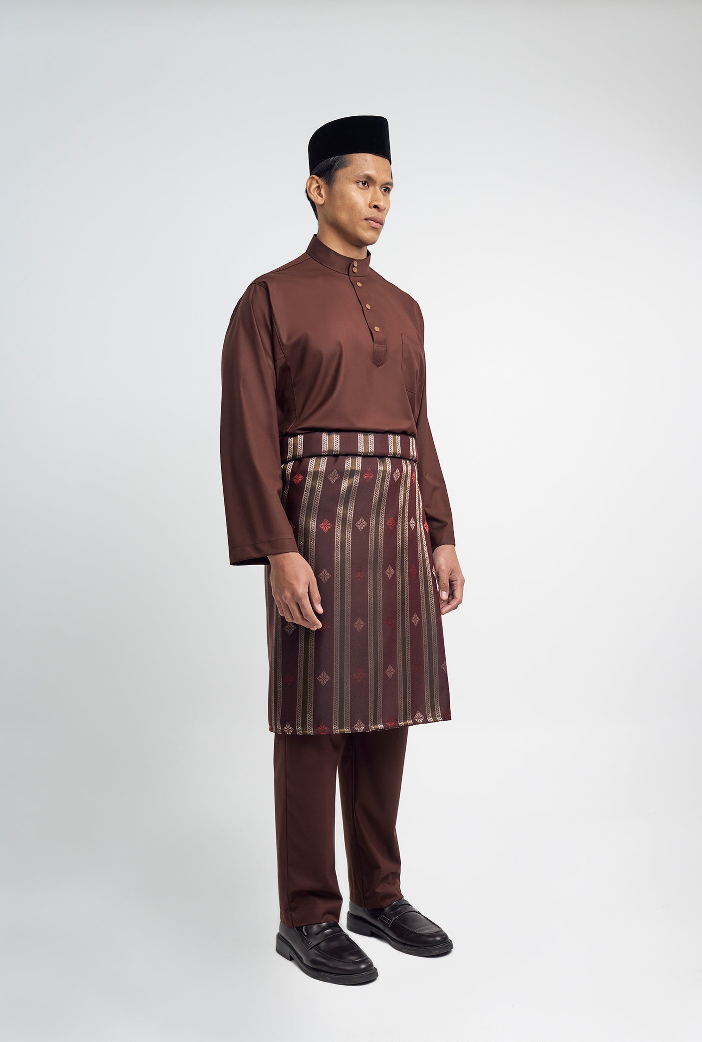 Patawali Classic Fit Baju Melayu Cekak Musang - Dark Brown