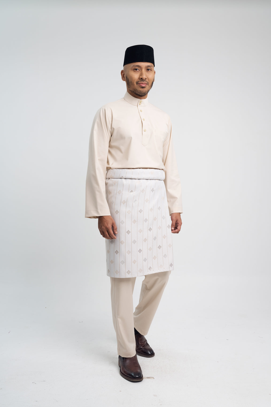 Patawali Modern Fit Baju Melayu Cekak Musang - Ecru Beige