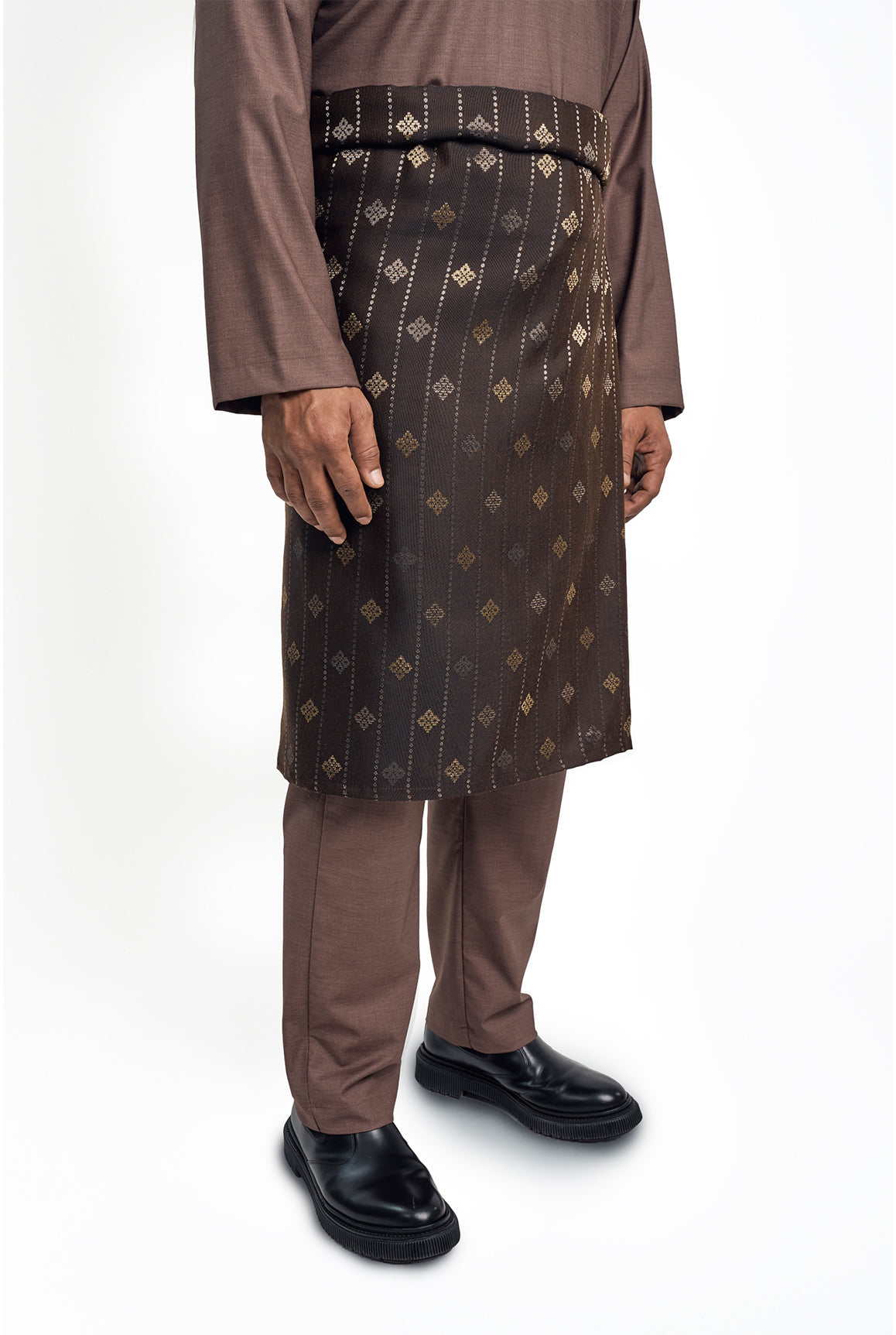 Patawali Modern Fit Baju Melayu Cekak Musang - Espresso