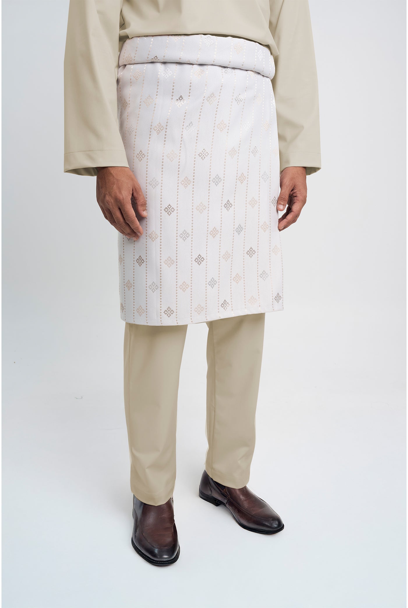 Patawali Modern Fit Baju Melayu Cekak Musang - Beige
