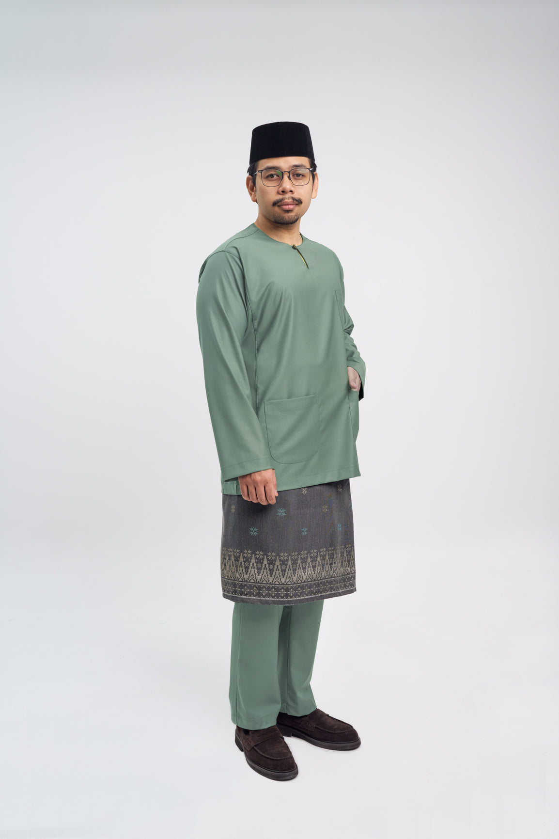 Patawali Classic Fit Baju Melayu Teluk Belanga - Grass Green