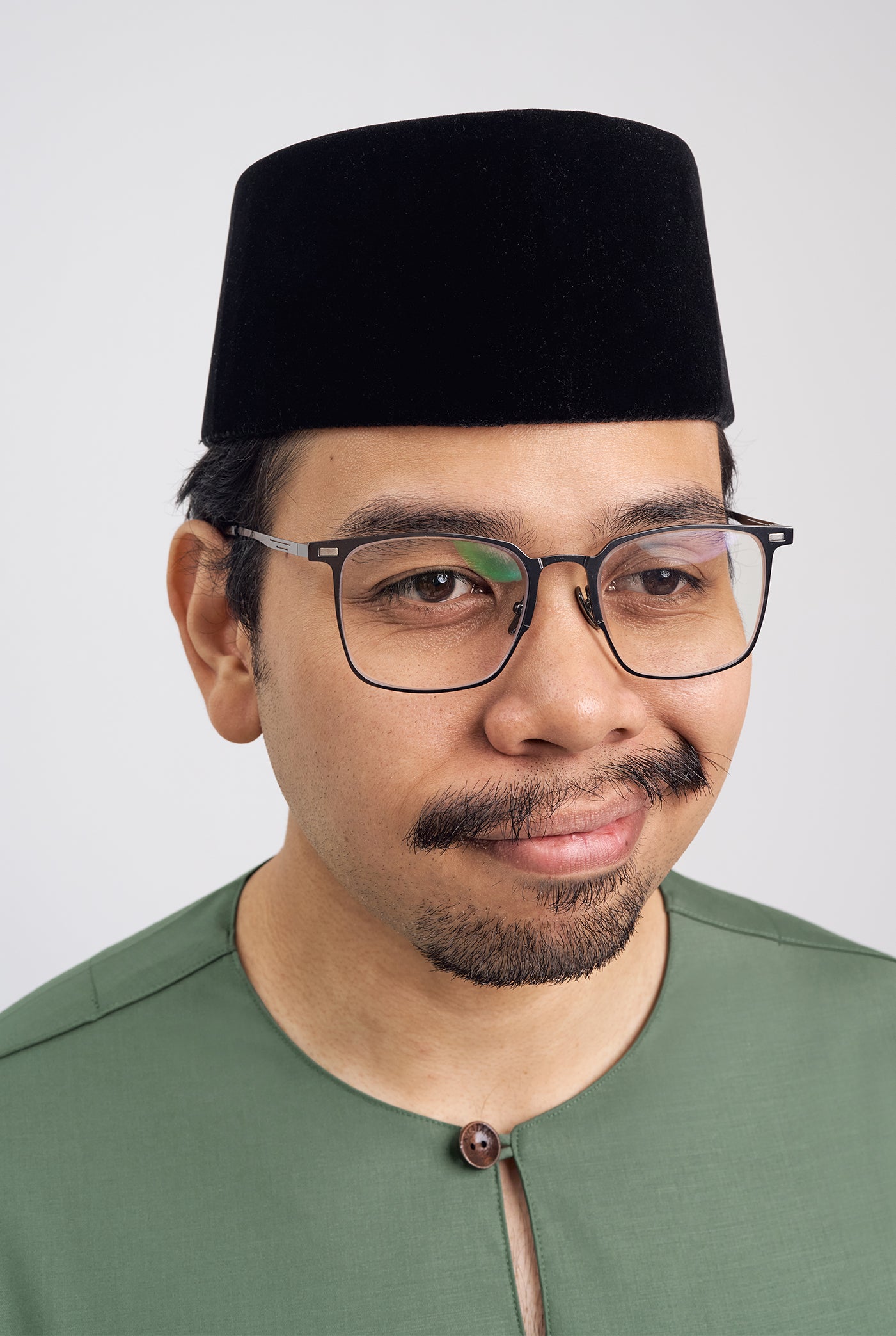 Patawali Classic Fit Baju Melayu Teluk Belanga - Grass Green