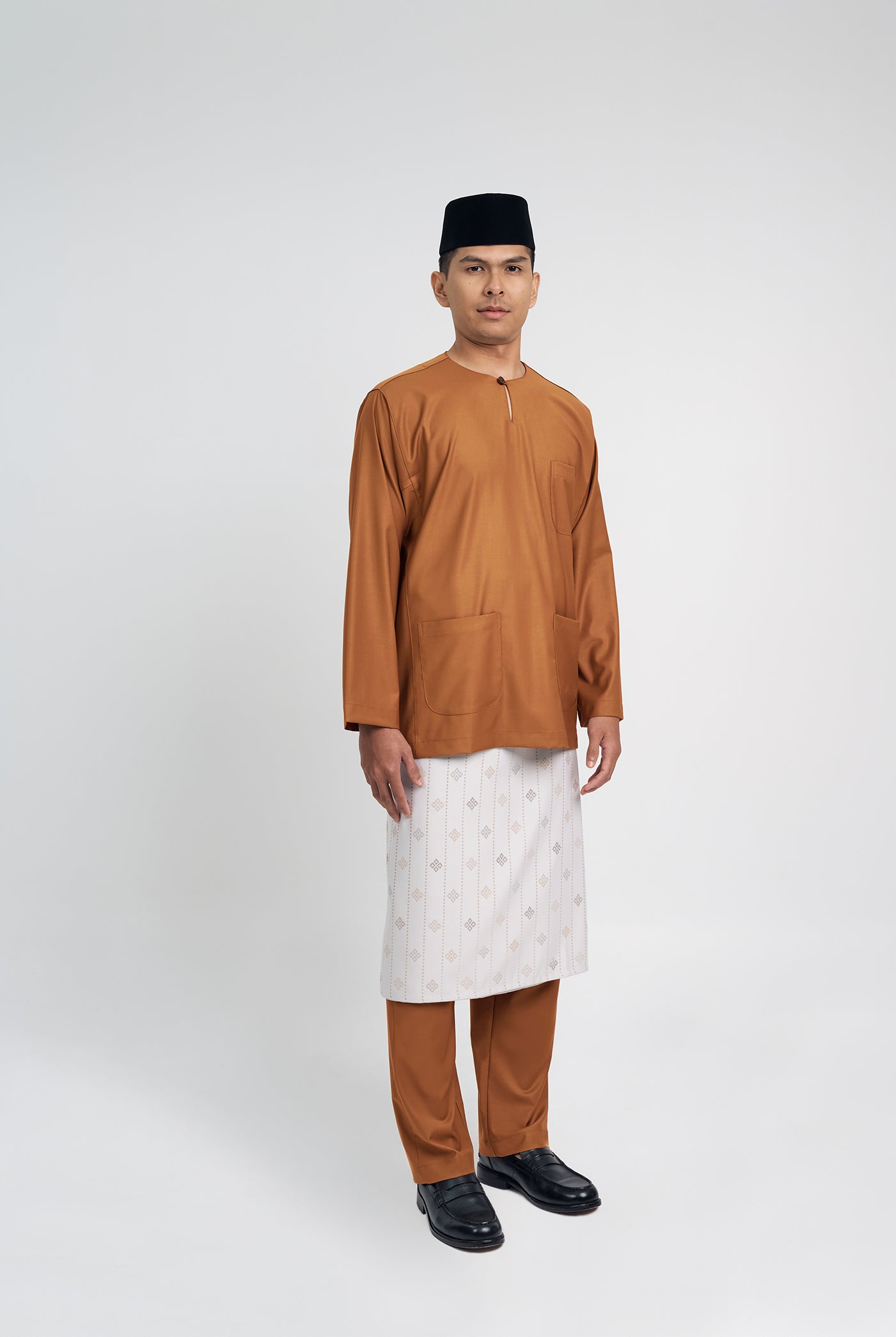 Patawali Classic Fit Baju Melayu Teluk Belanga - Apricot