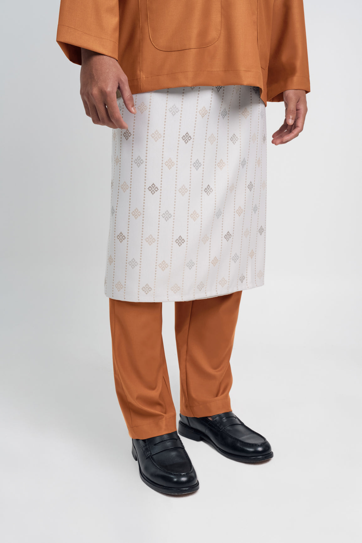 Patawali Classic Fit Baju Melayu Teluk Belanga - Apricot