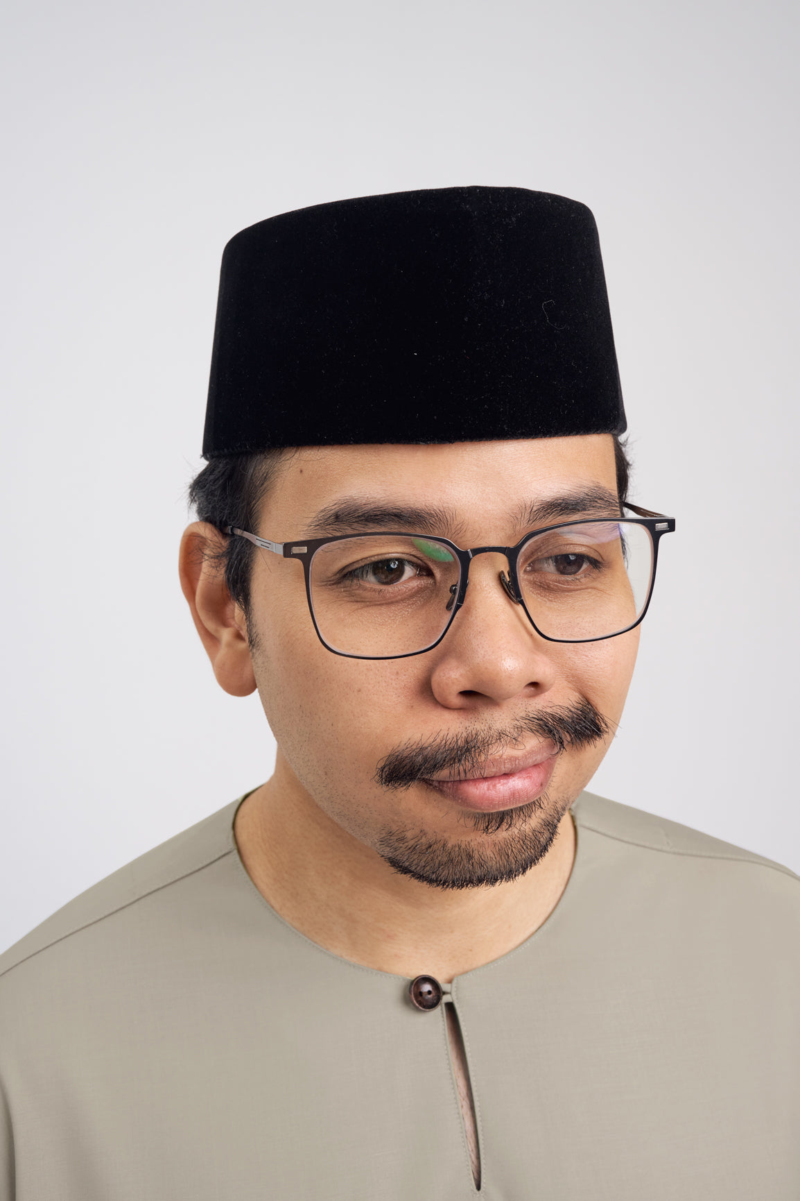 Patawali Classic Fit Baju Melayu Teluk Belanga - Light Khaki