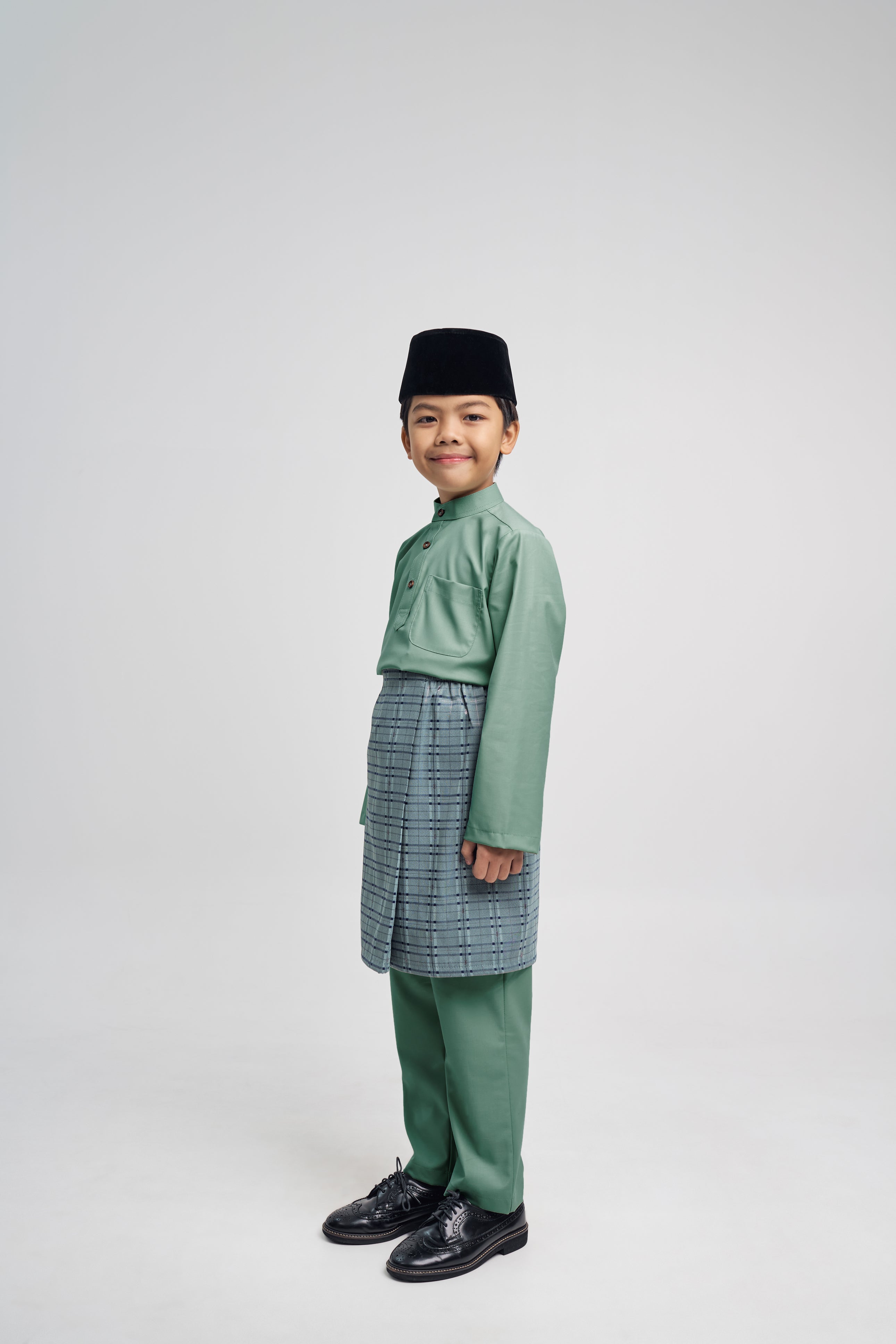 Patawali Boys Baju Melayu Cekak Musang - Grass Green