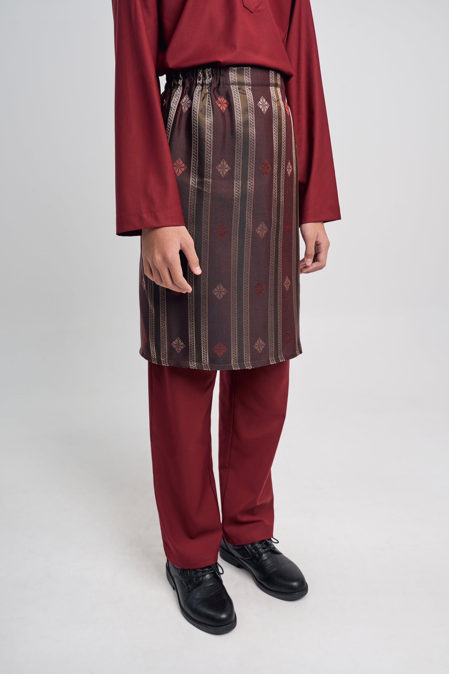 Patawali Boys Baju Melayu Cekak Musang - Mahogany Red