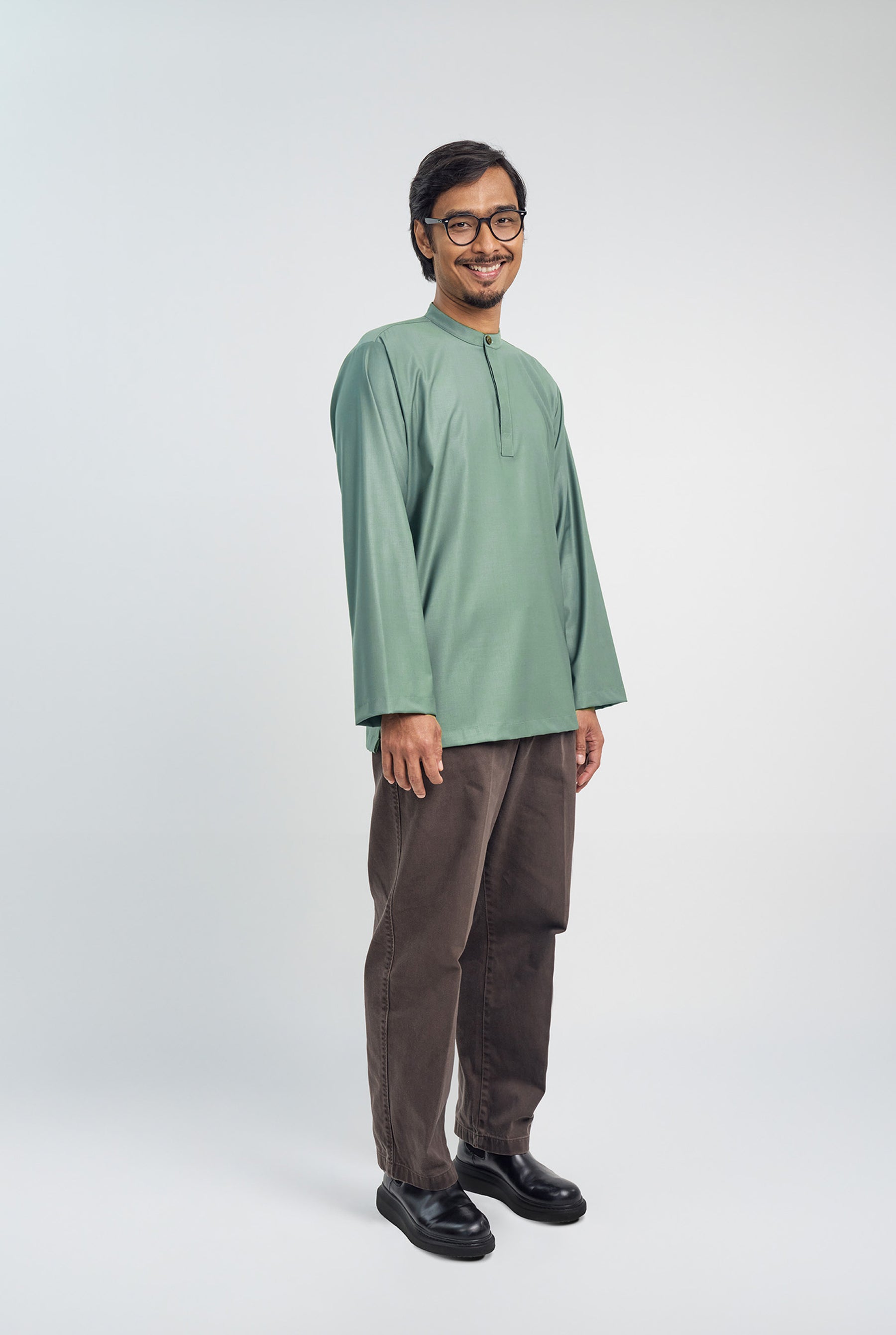 Patawali Collared Top - Grass Green
