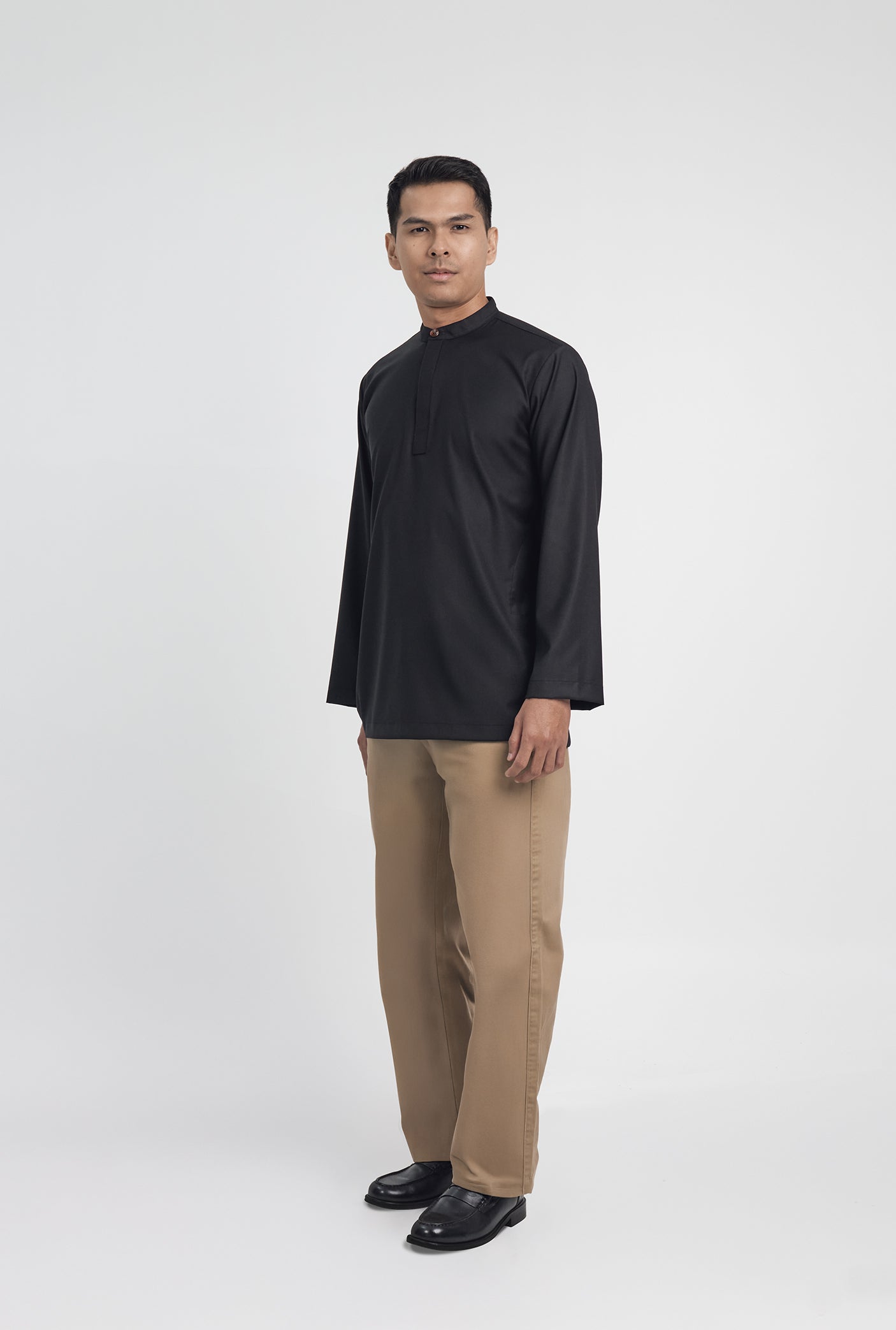 Patawali Collared Top - Opal Black