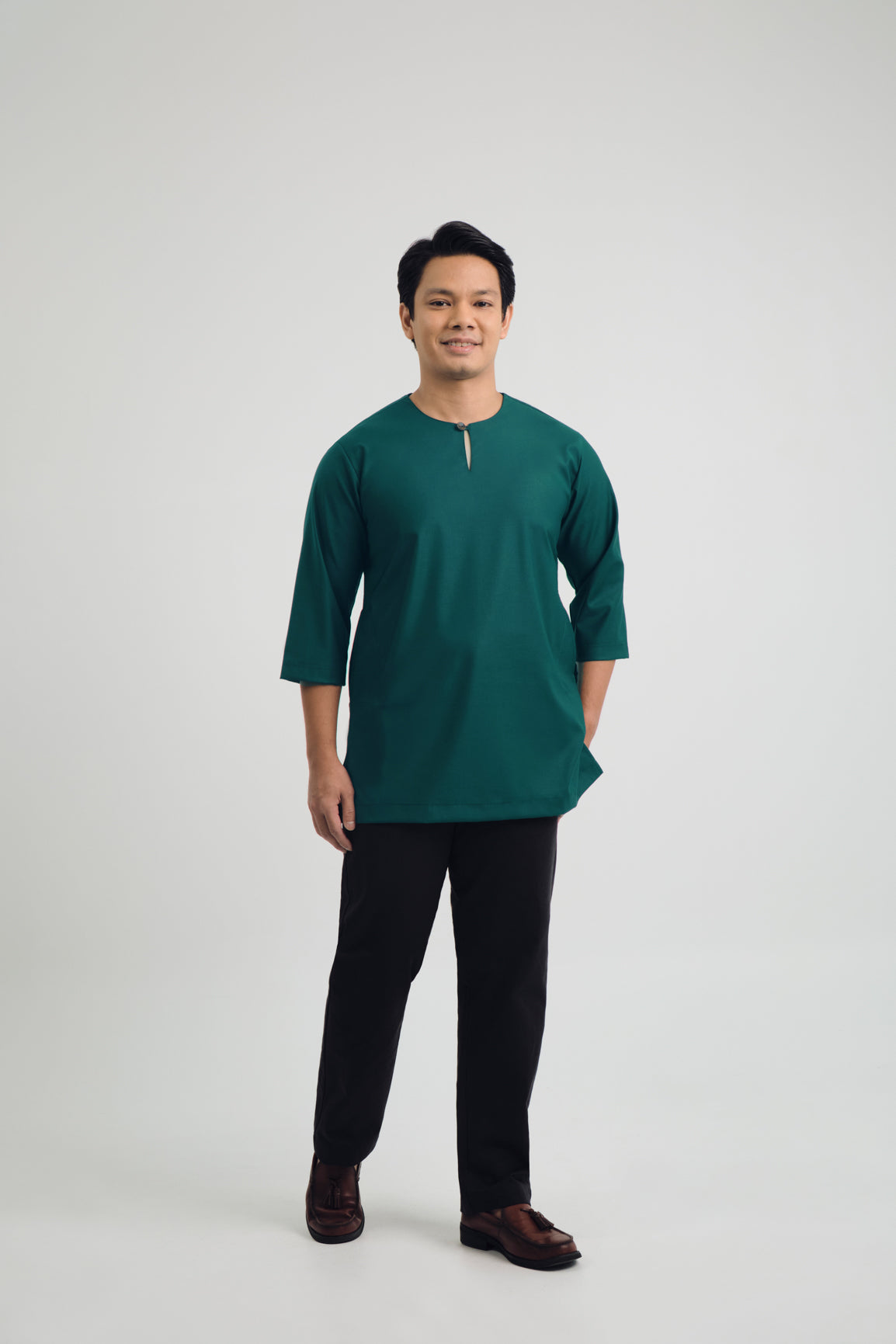 Patawali Three Quarter Sleeve Top - Emerald Green