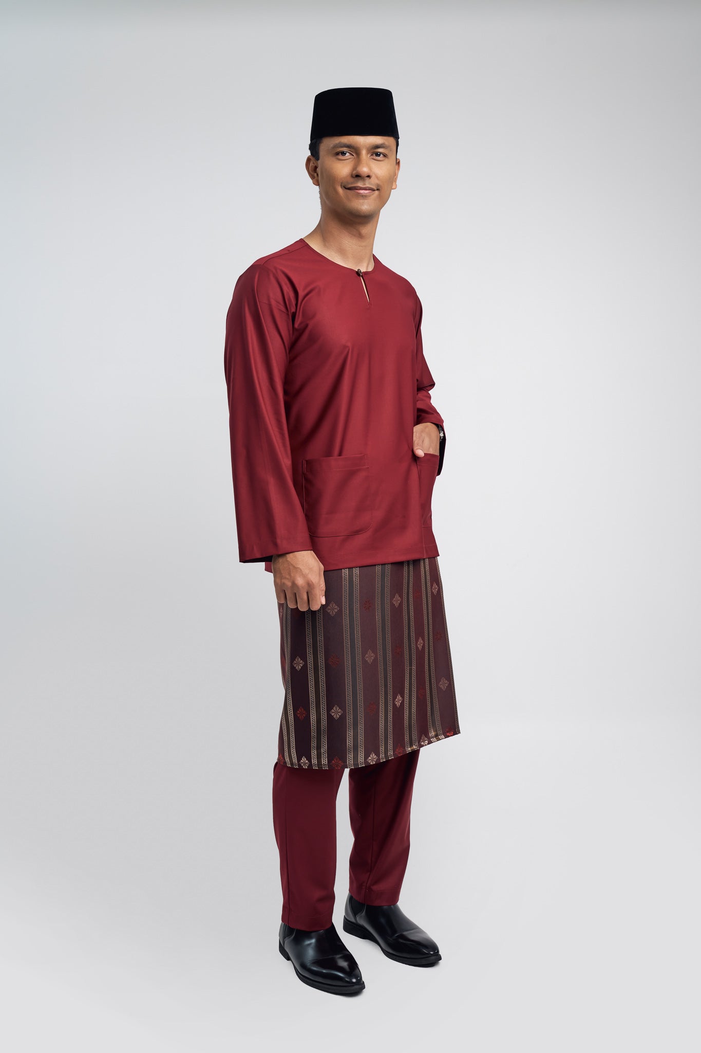 Patawali Modern Fit Baju Melayu Teluk Belanga - Mahogany Red
