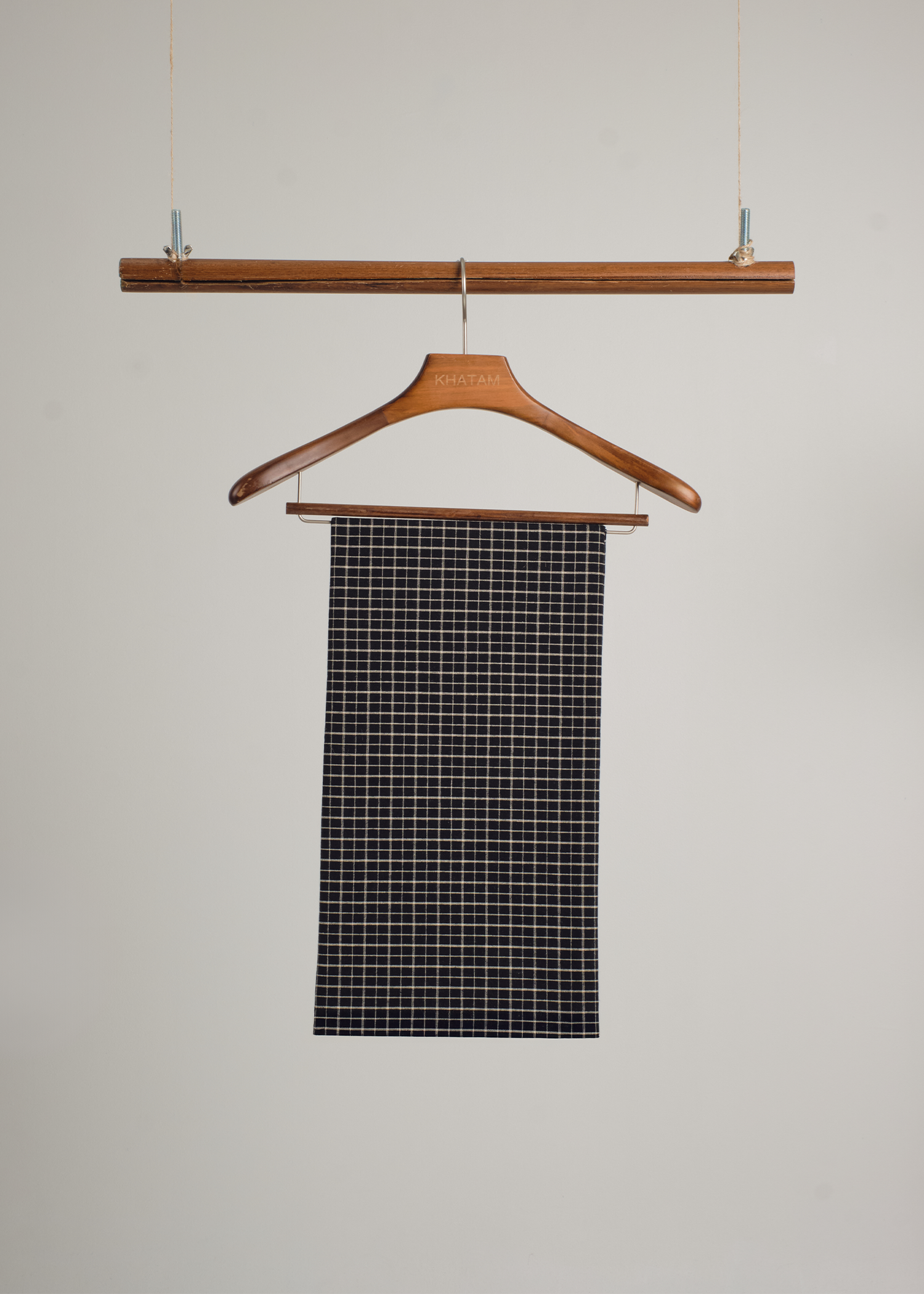 Mansoor Men Samping - Plaid Carbon Black