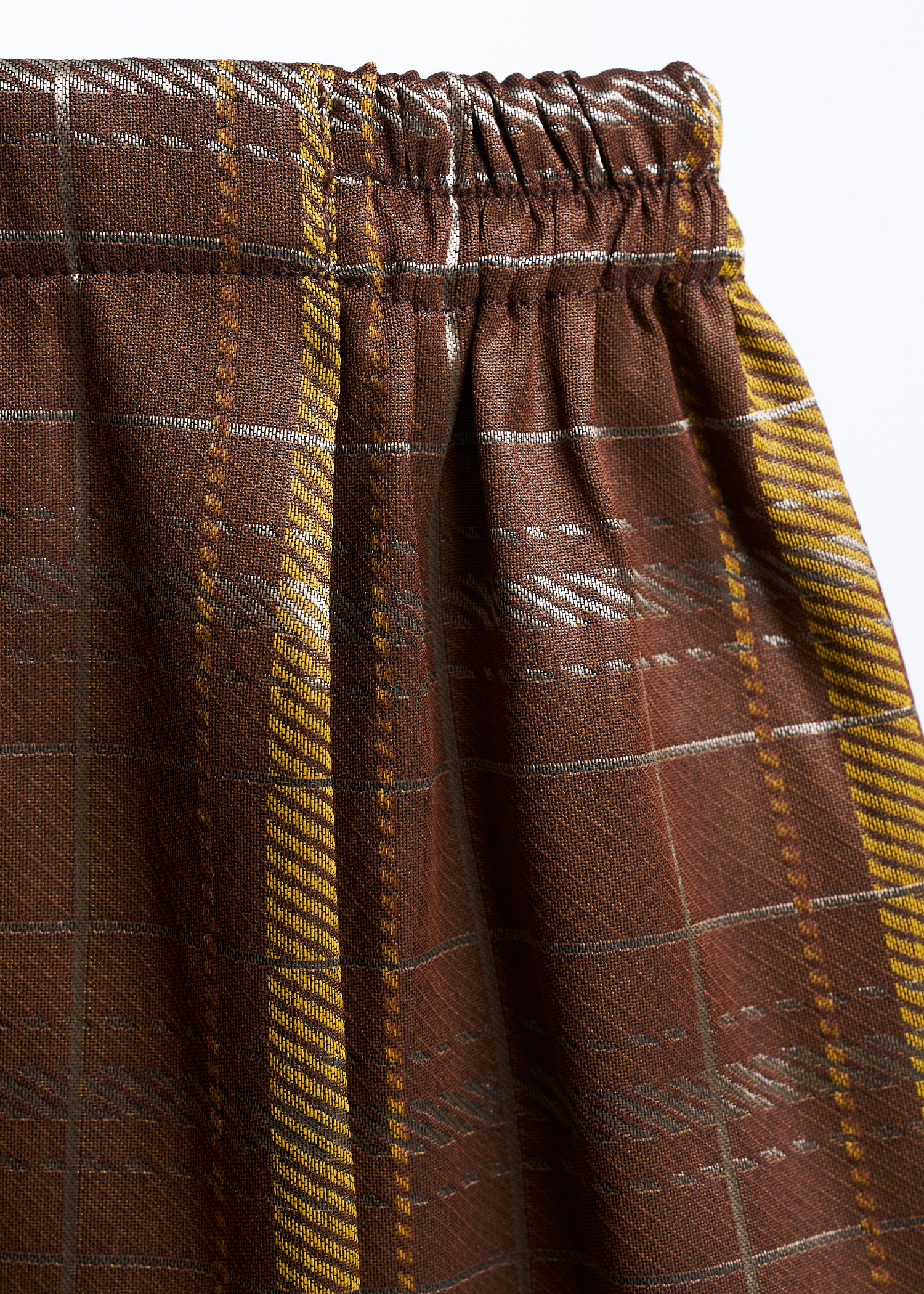 Boys Samping Larik Kekisi - Perang