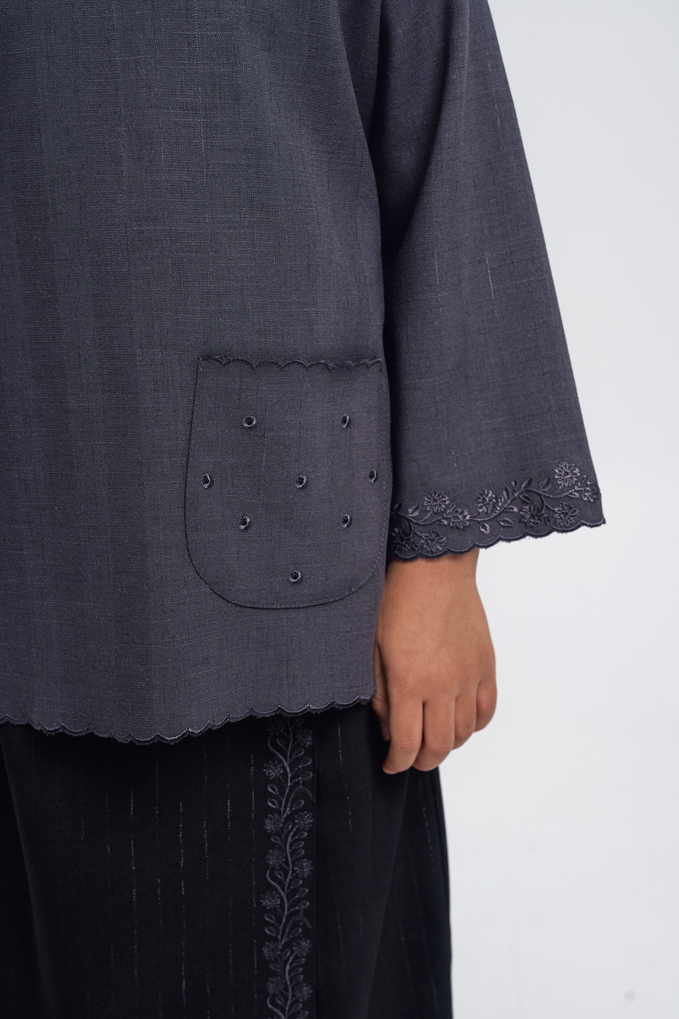 Setanjong Girls Baju Kurung - Black