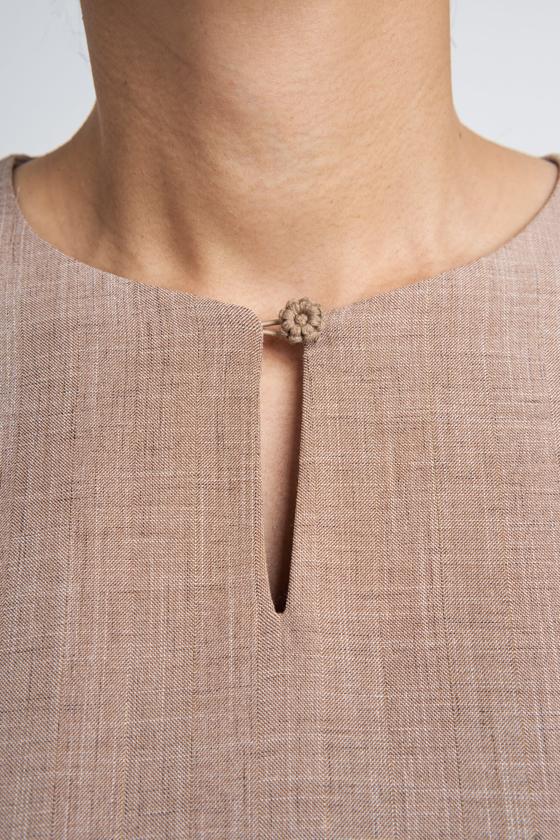 Setanjong Kurung Labuh - Brown